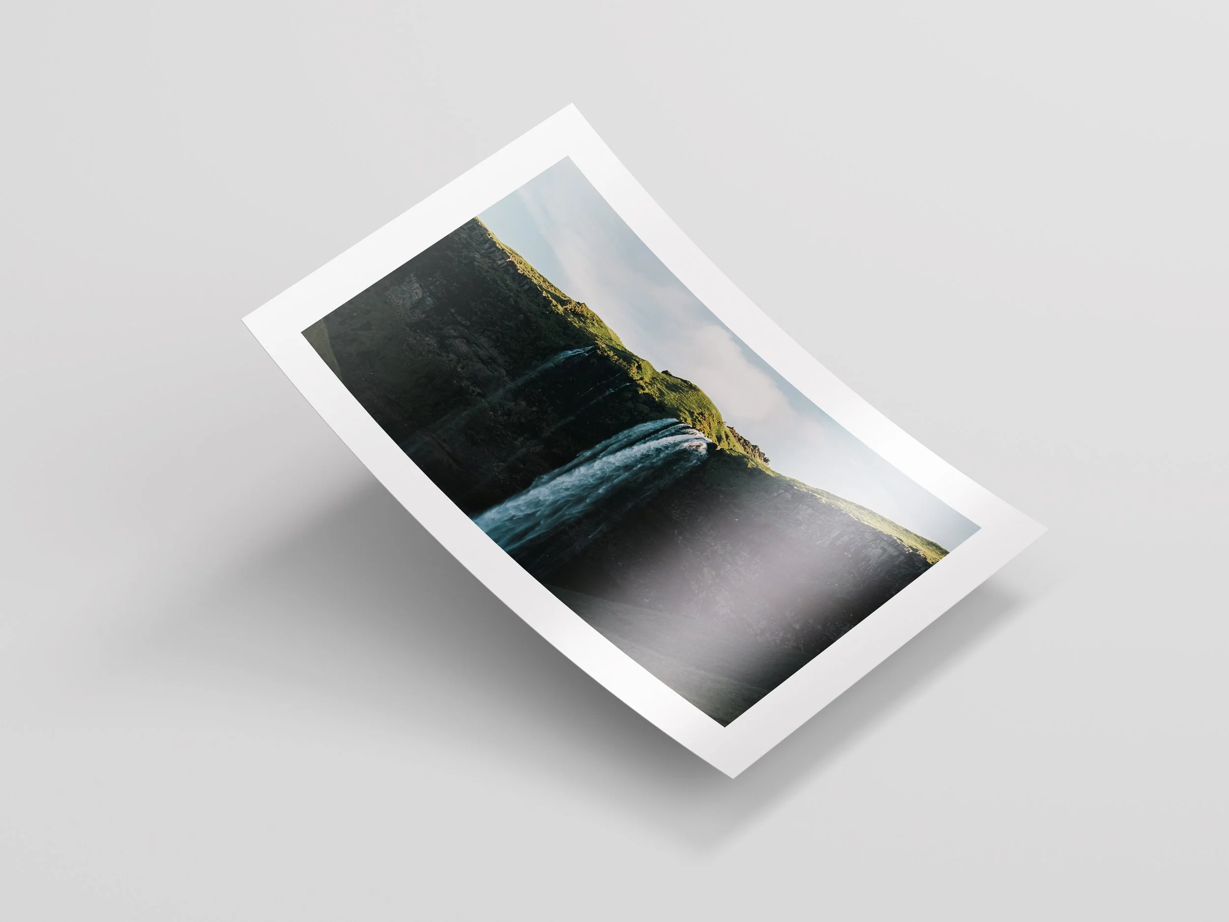 Glossy_A4_Paper_Mockup_4.jpg