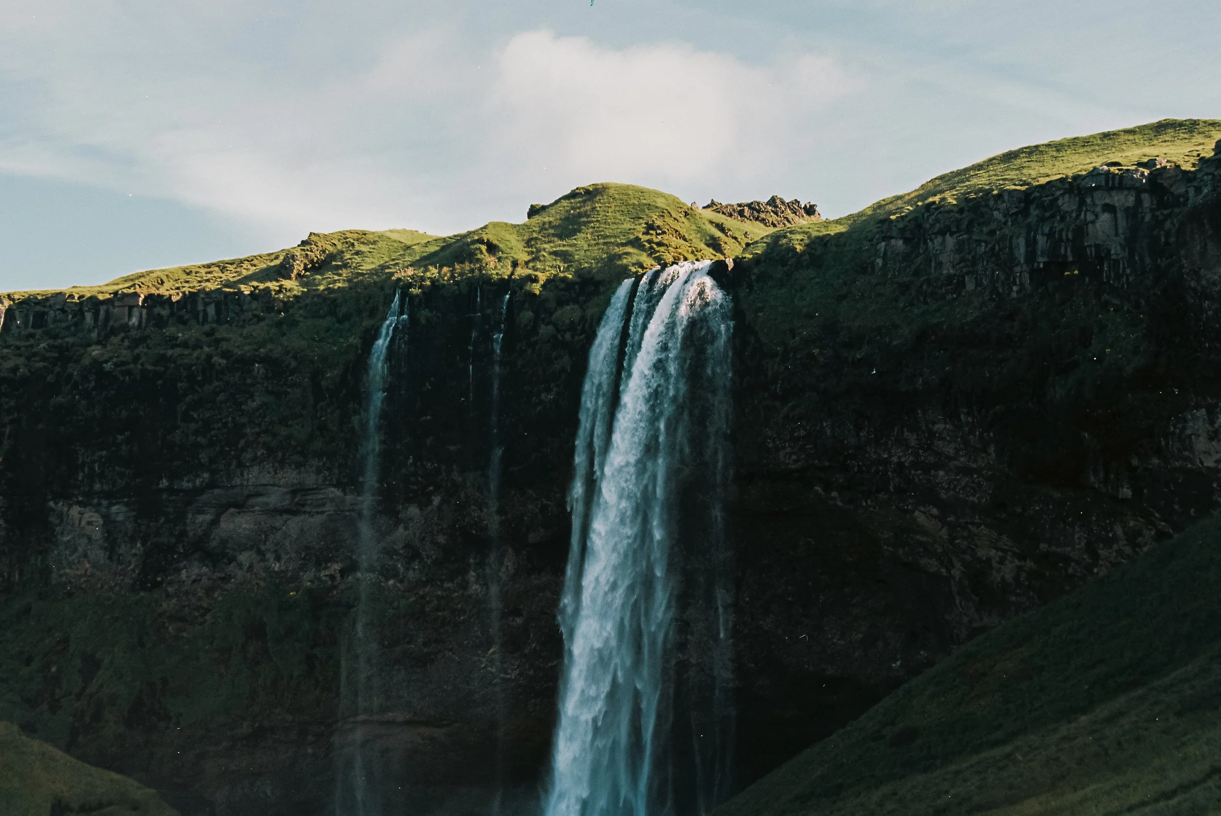 Seljalandsfoss1.jpg