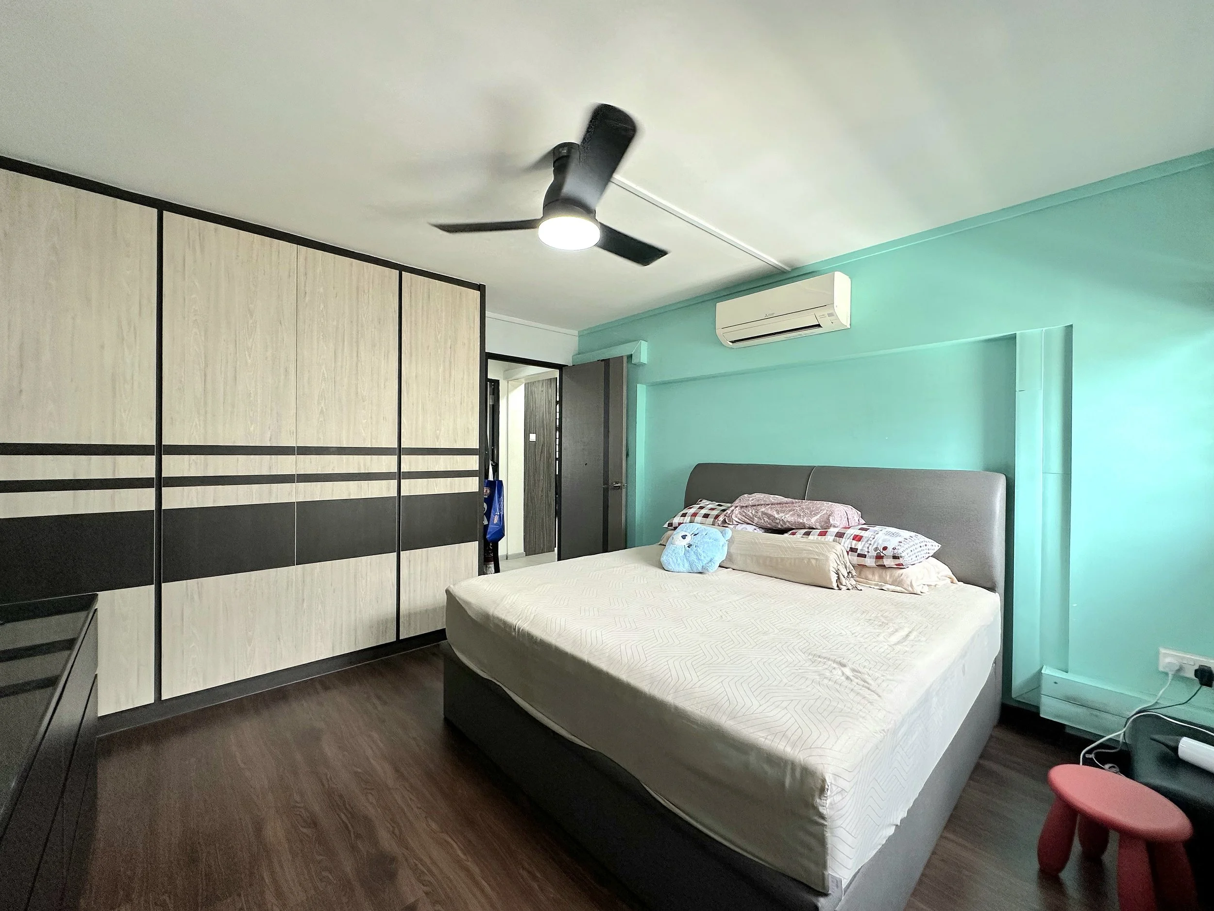 Master bedroom.jpg
