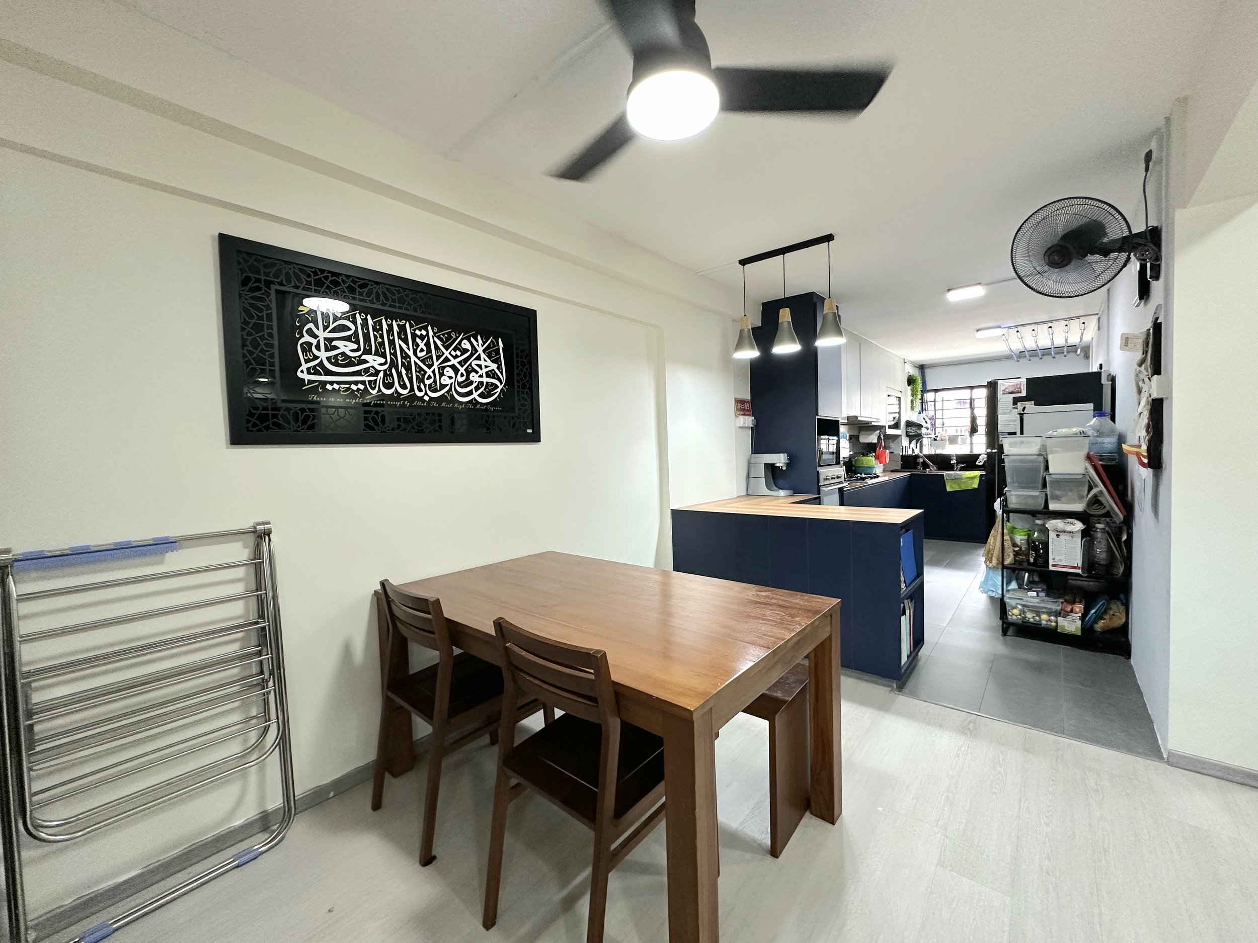 Dining area (10).jpg