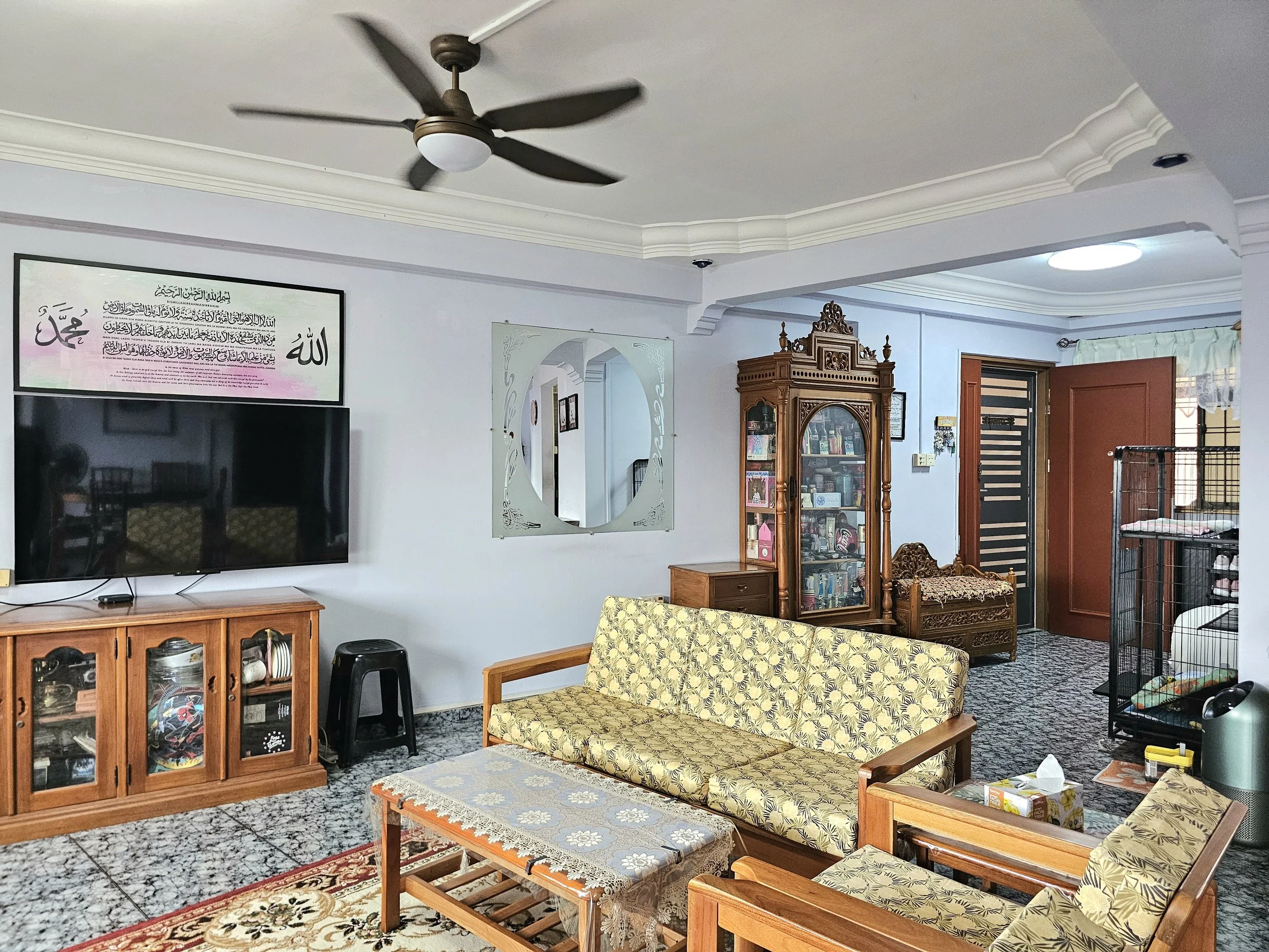 Living room (4).jpg