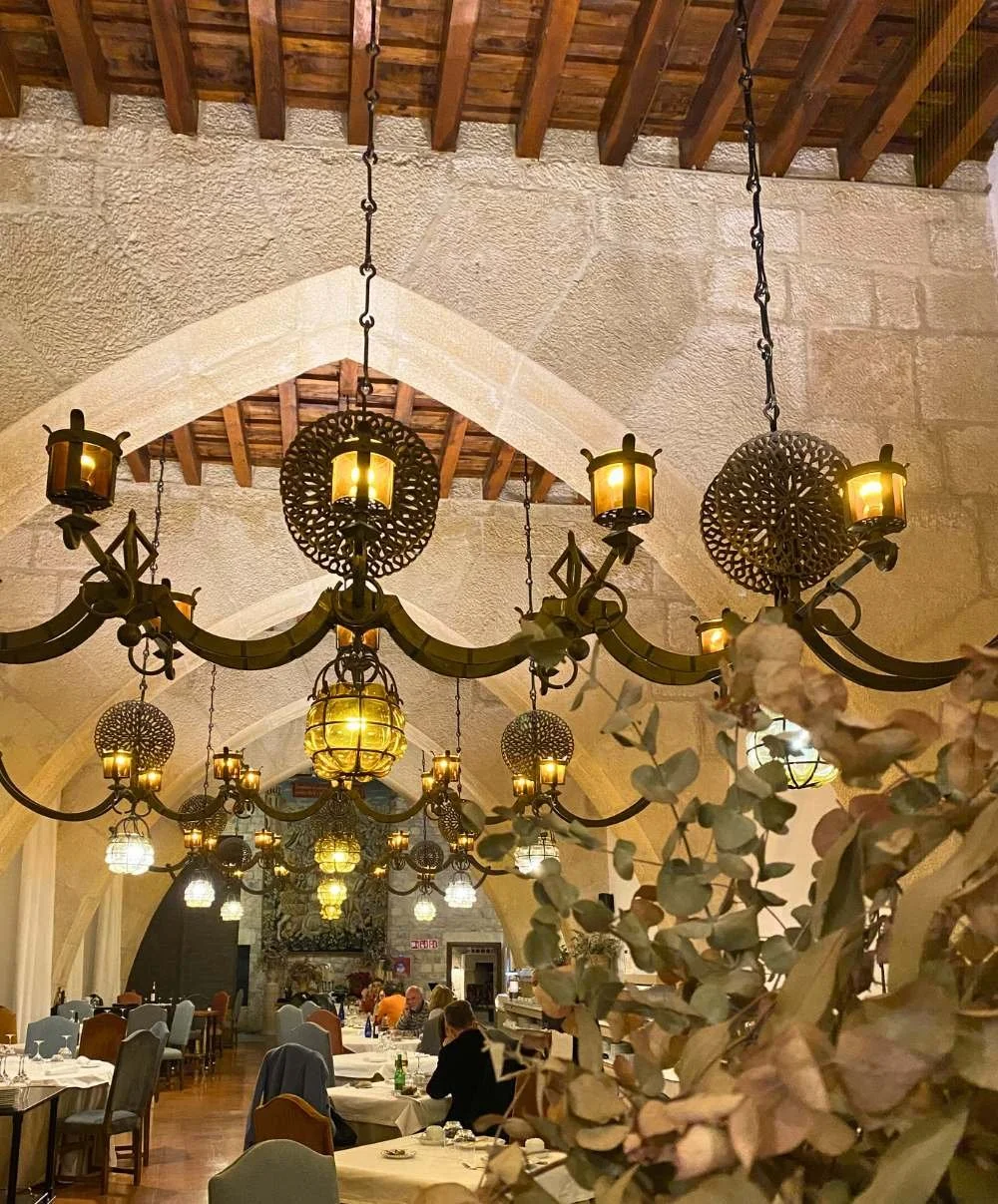 Parador de Jaen dining room.jpg