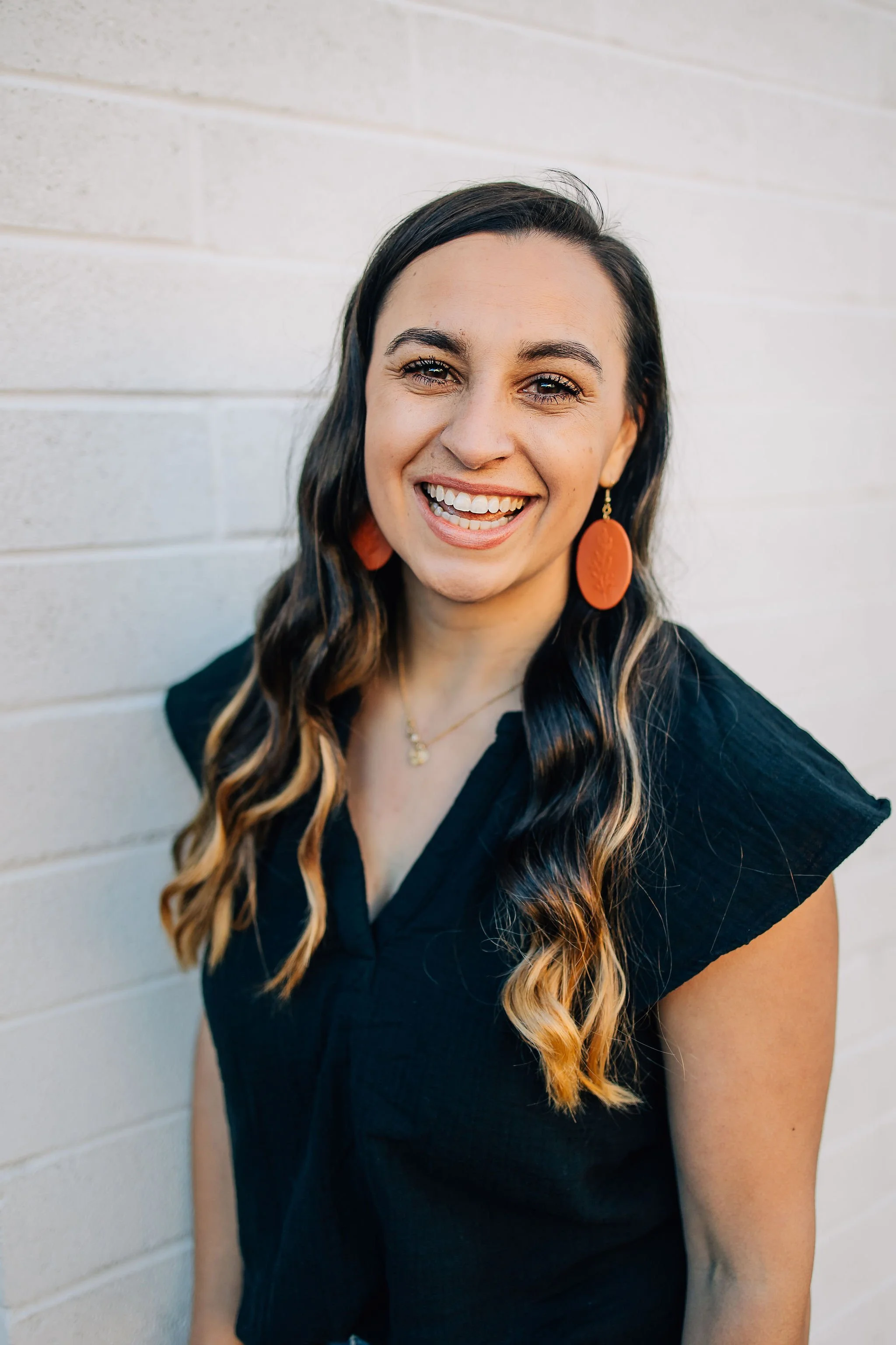 75. Virtual Pelvic Floor Therapy, Podcast Swaps, and Women's Wellness with Dr. Jessica London 
