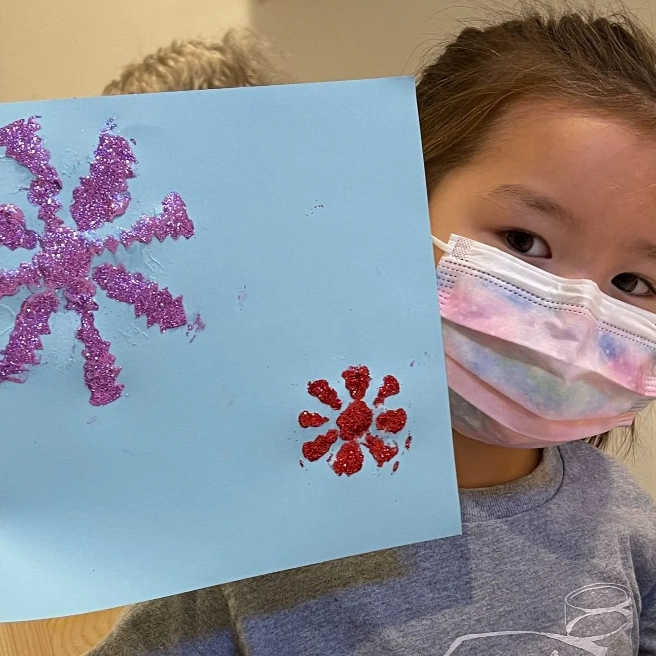 Beautiful glitter snow flakes, by Claire. (Dec 2021)