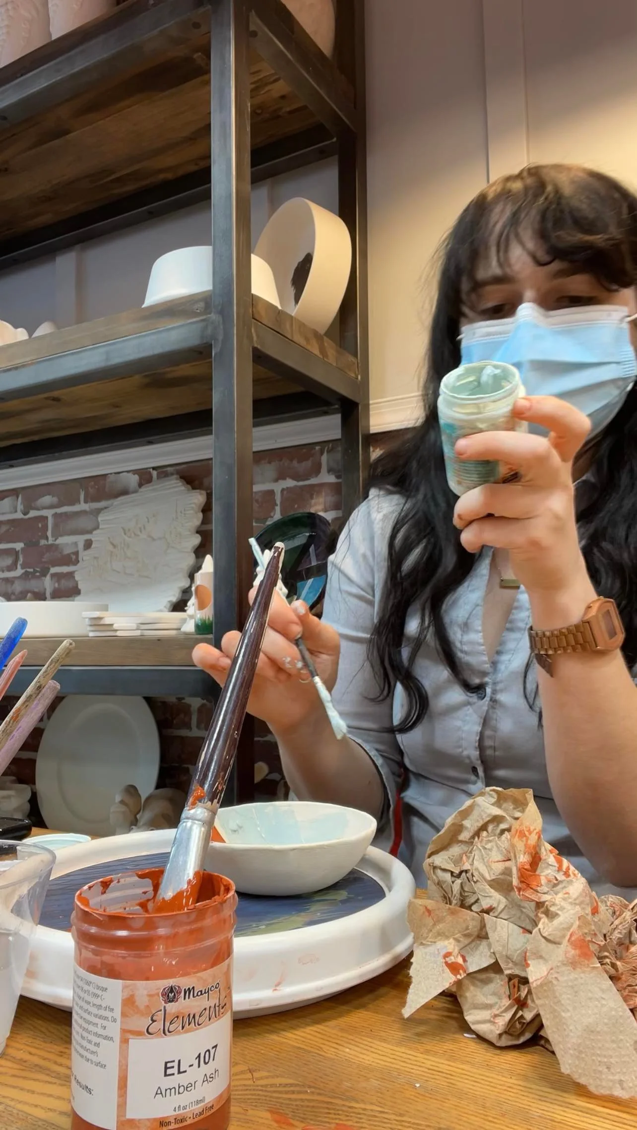 Office job by day, glazing ceramics in the evening ~