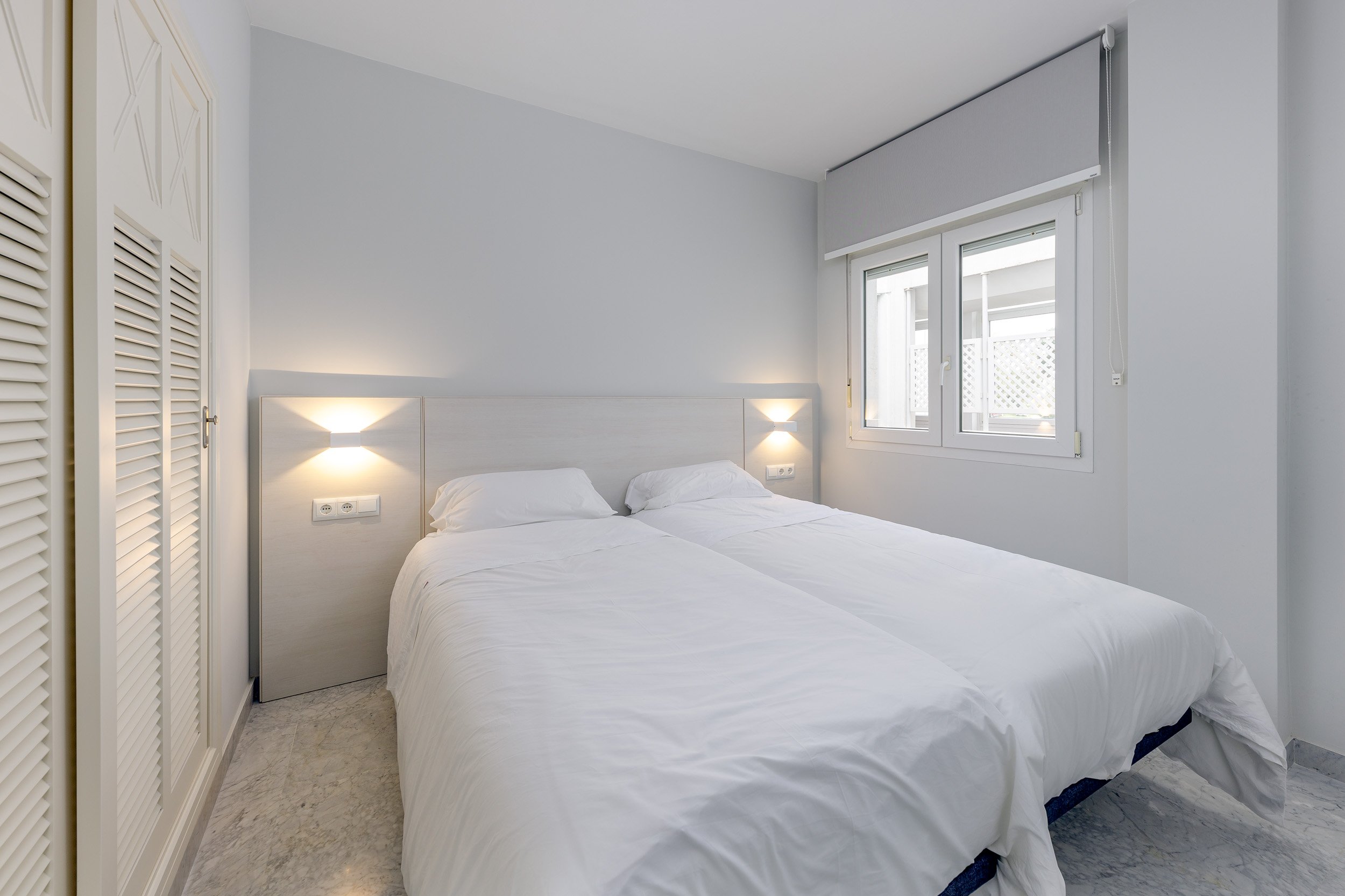 short-let-two-bedroom-playas-del-duque-puerto-banus-fr5568-4.jpg