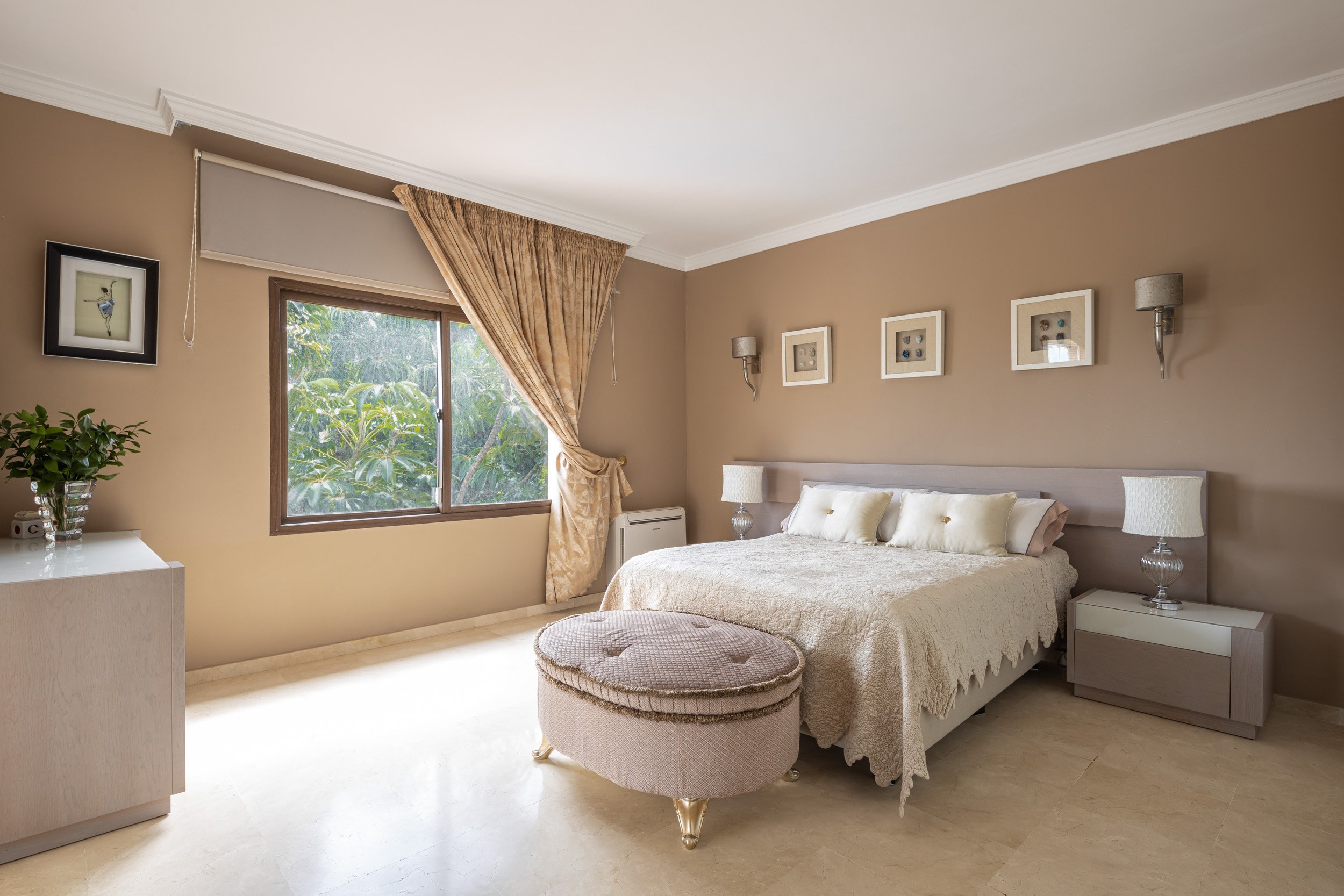 for-sale-six-bedroom-villa-el-paraiso-benahavis-fs9845-12.jpg