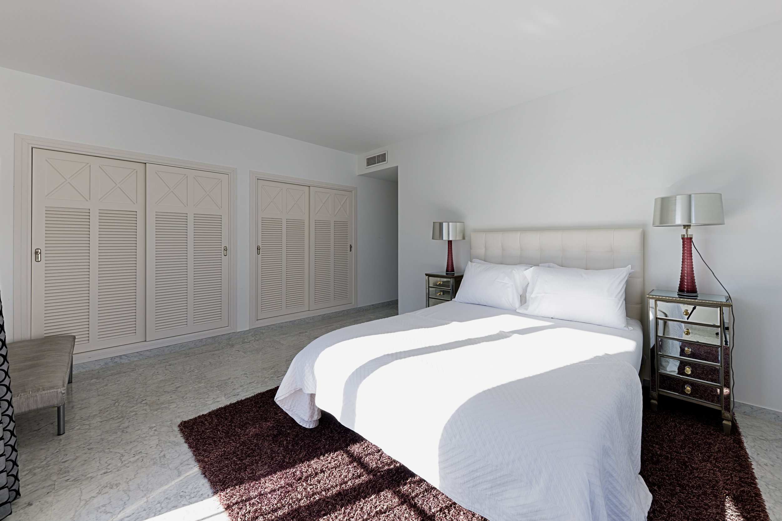 short-let-two-bedroom-playas-del-duque-puerto-banus-fr8705-4.jpg