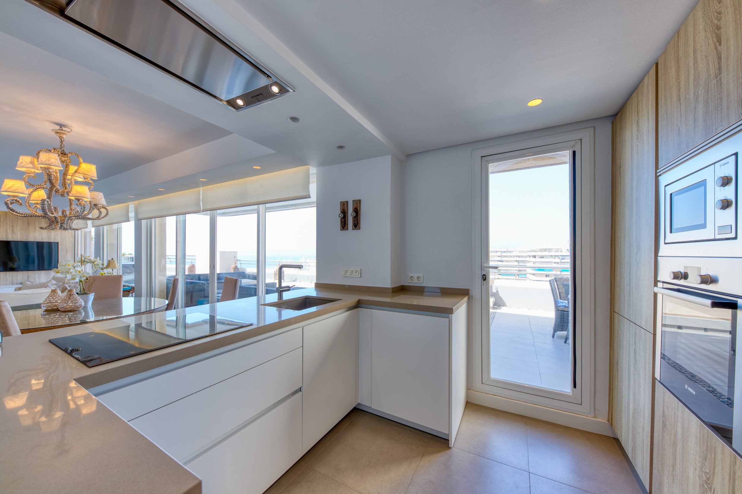 for-sale-three-bedroom-apartment-penthouse-sea-view-puerto-banus-fs5465-8.jpg