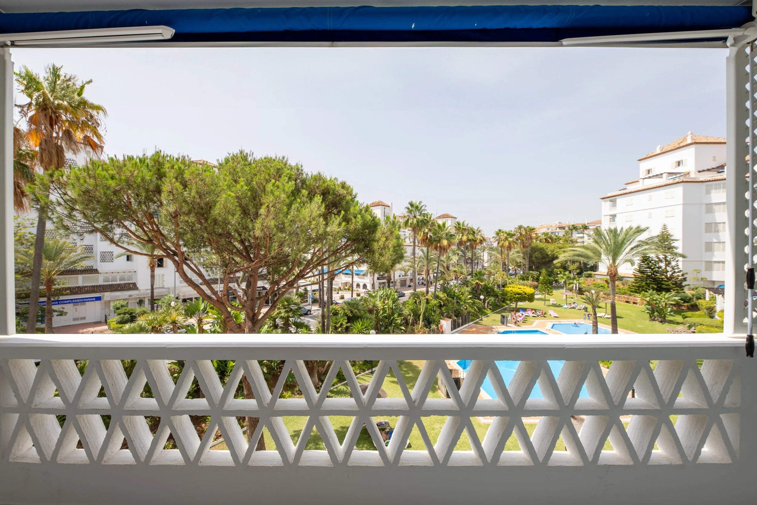 for-sale-four-bedroom-apartment-puerto-banus-fs8021-20.jpg
