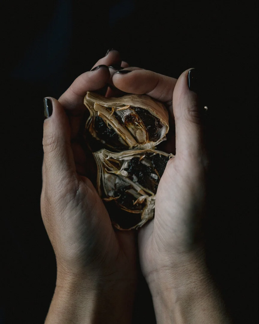 How amazing is this Black Garlic? 🖤

Digital content: @ortea_vegancollective 

WE THINK SOCIAL. WE SPEAK DIGITAL. 

#socialmediamarketing #socialmedia #digitalmarketingagency #digitalphotography #photography