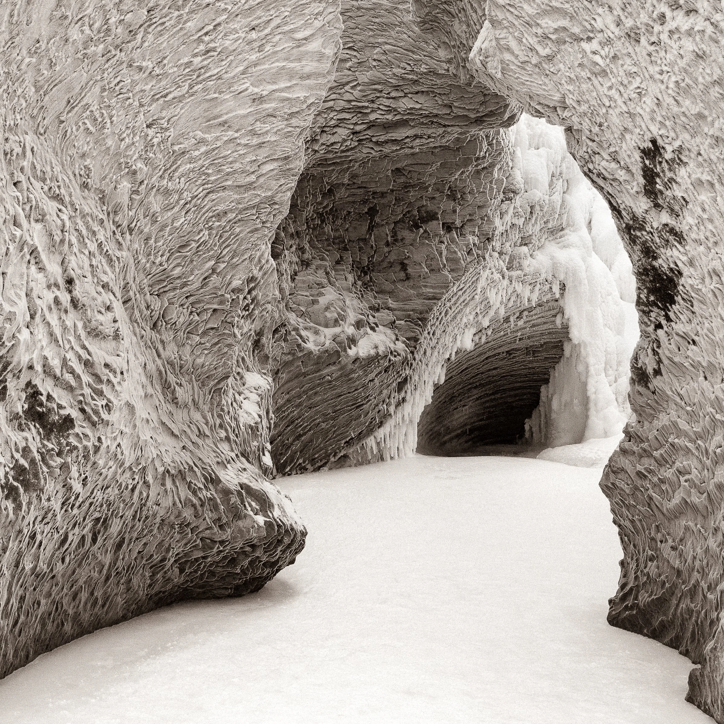 Monochromatic  Winter
