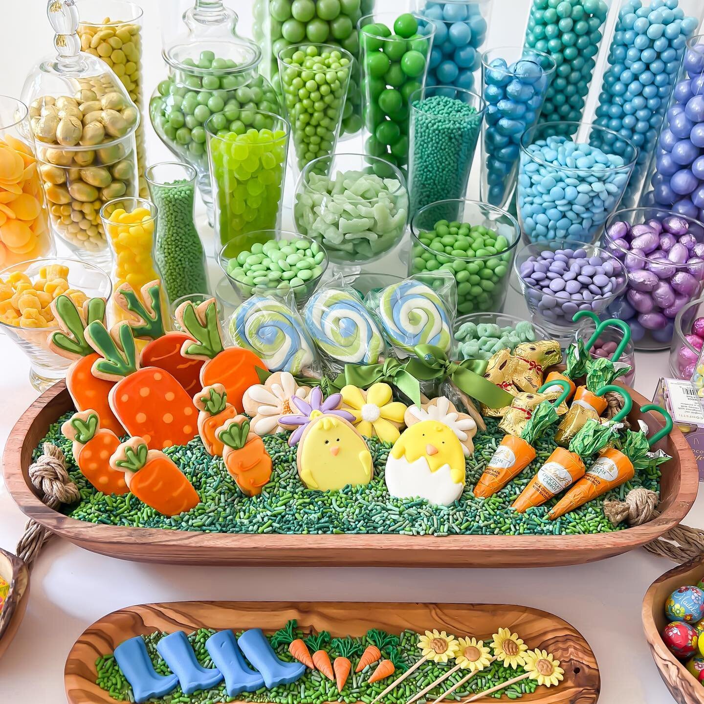 This spring candy assortment has us tasting the rainbow 🌈 ⁣
⁣
⁣
⁣
⁣
#edibleestates #candy #rainbow #springcandy #njfood