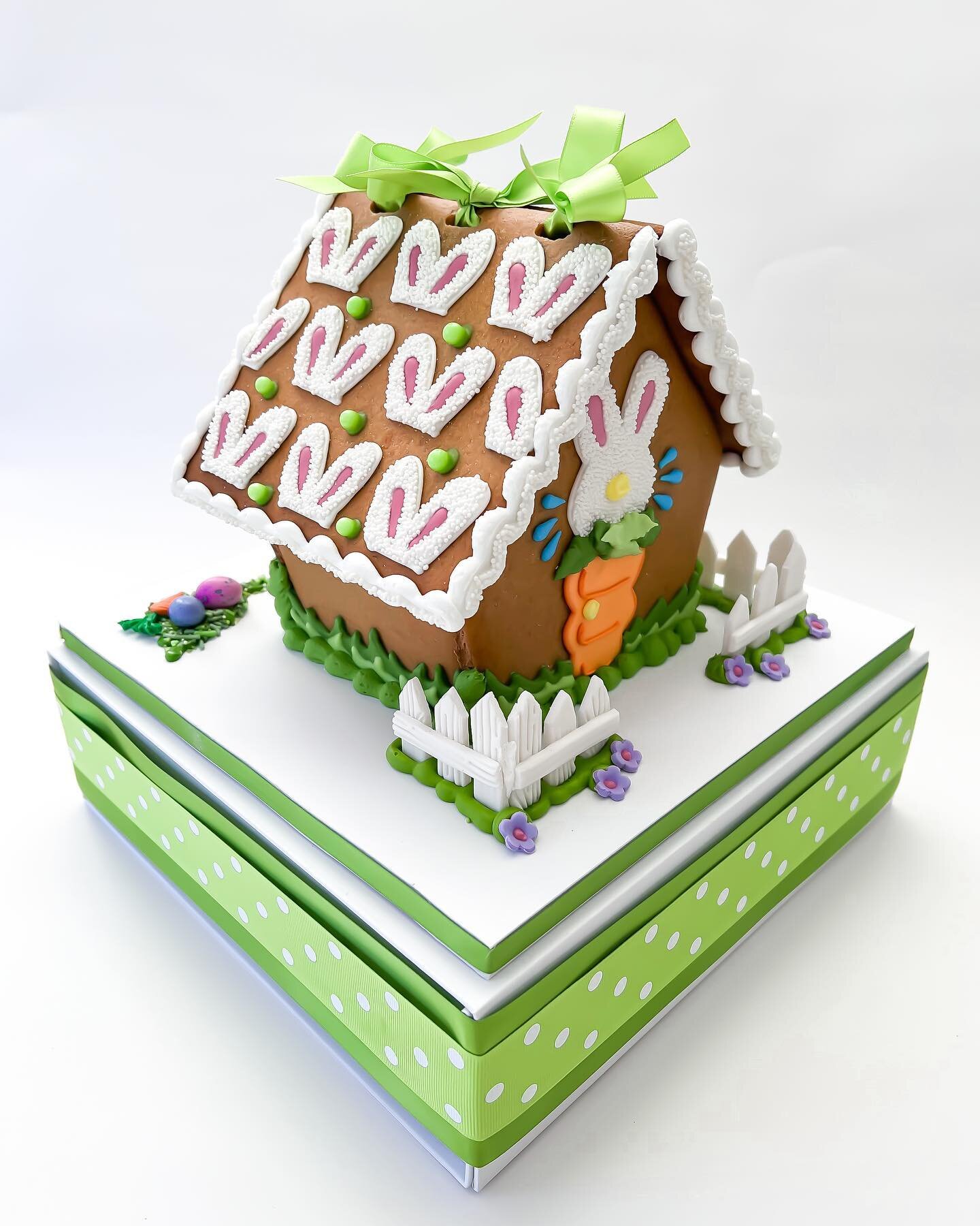 We&rsquo;re in full spring mode with our new Bunny Hutch House 🐰 It gets even better once you&rsquo;ve discovered the delicious surprise that lies inside. Shop now in the #linkinbio⁣
⁣
⁣
#edibleestates #gingerbread #gingerbreadbuilding #gingerbreadh