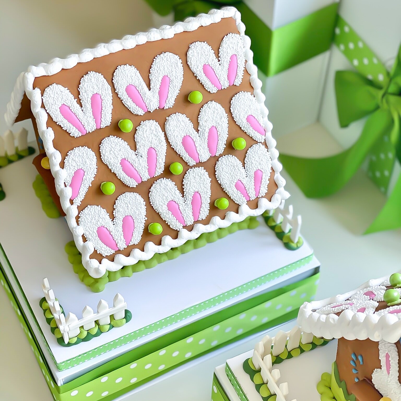As if the roof on our Vanilla Bunny Hutch wasn&rsquo;t adorable enough, simply life its hinges to reveal a delicious surprise inside! Explore our delightful Spring Collection now. #edibleestates #spring