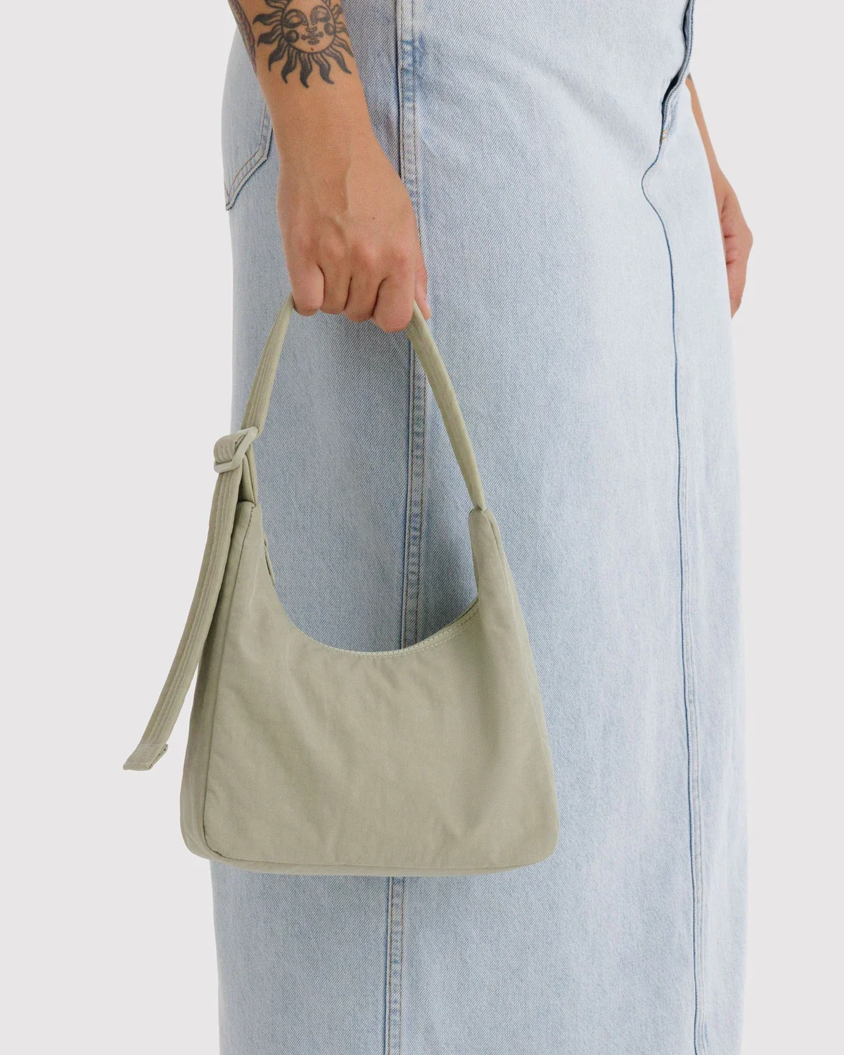 mini shoulder2.webp