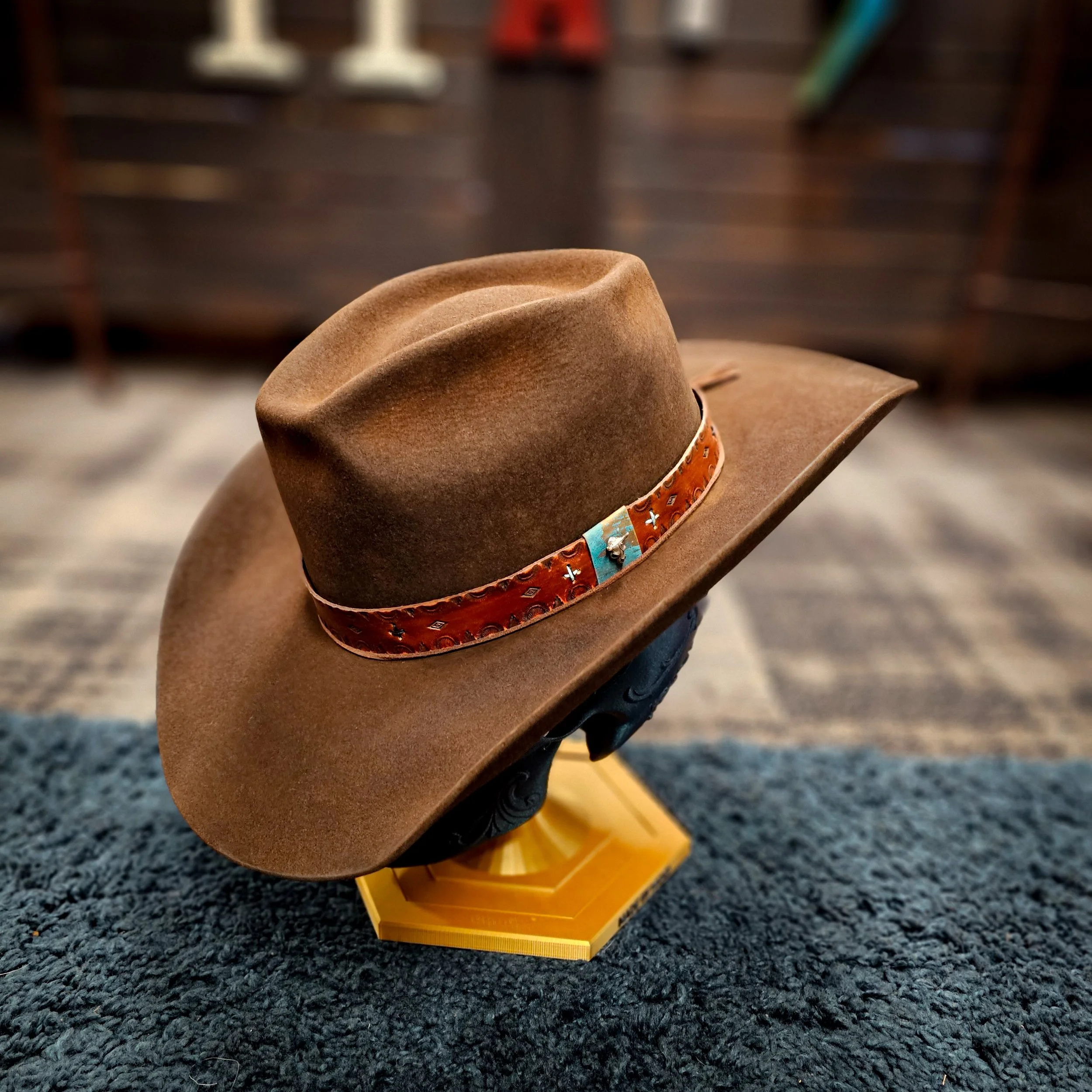 Joe Brooks Hat Balance