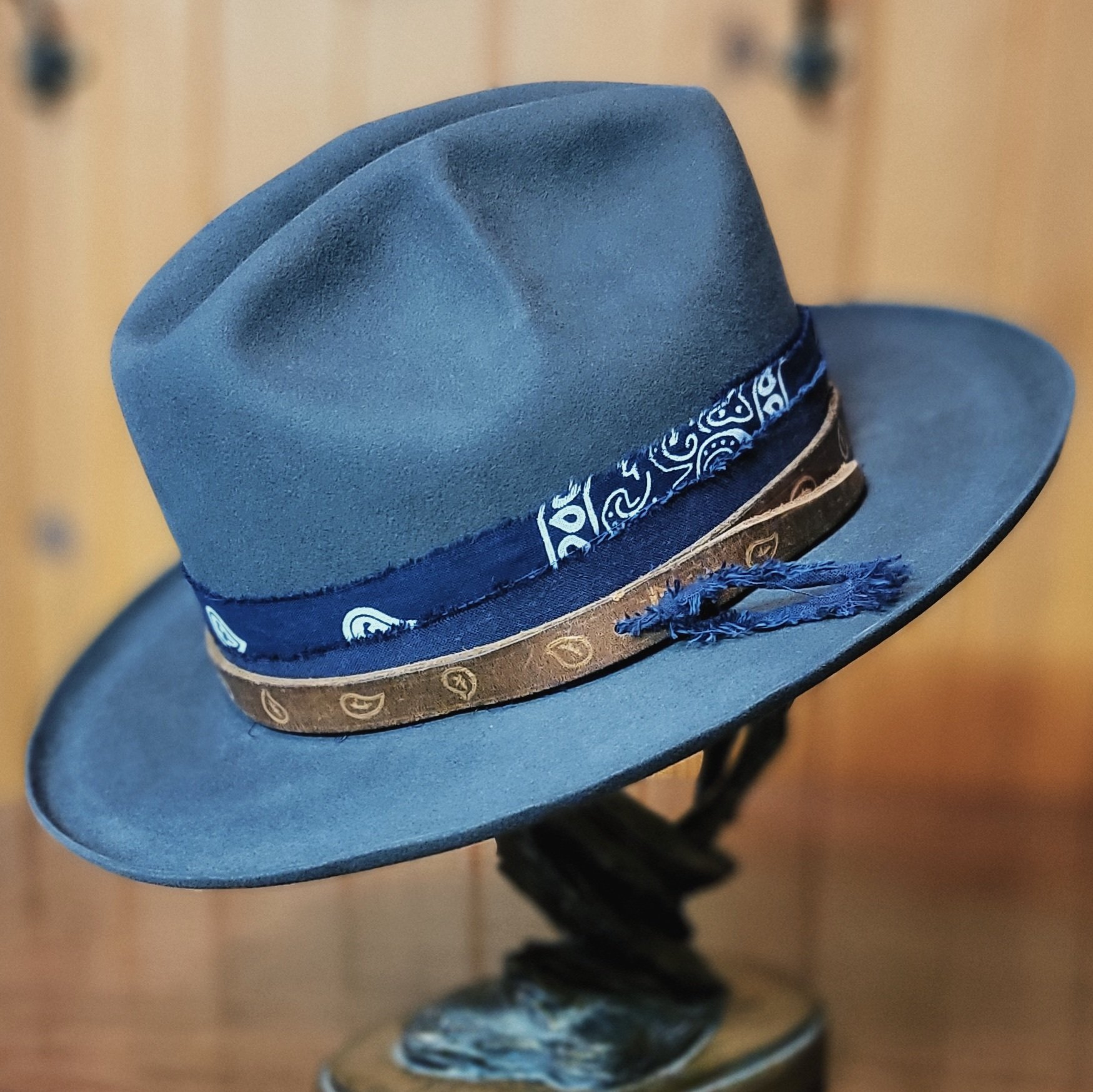 100% beaver in Slate Gray