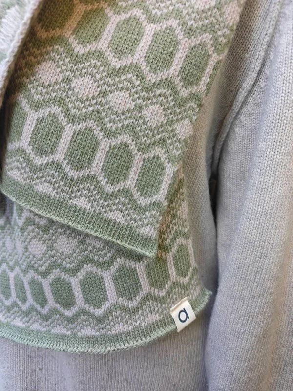 Strandhill-Scarf-Sage-Stone-label-detail-archipelago-knitwear.jpg