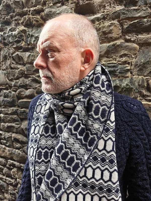 Strandhill Scarf- Stone & Navy
