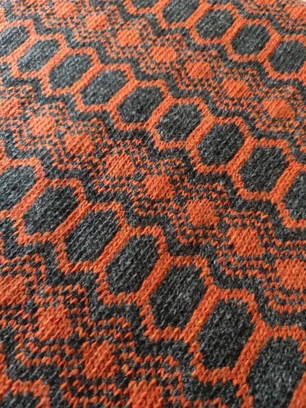 Strandhill-scarf-Charcoal-Rust-farbic-swatch-archipelago-knitwear.jpg