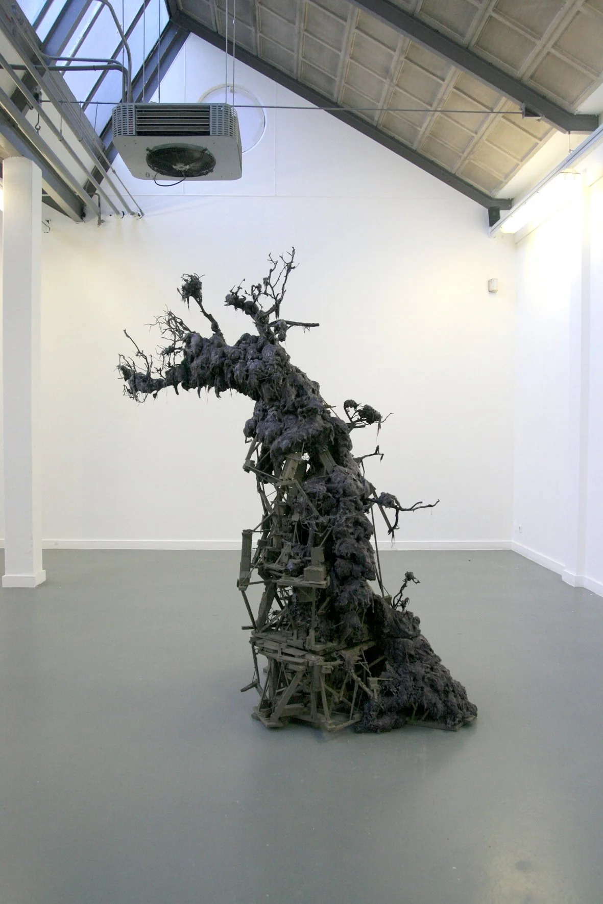 Title: Indus structure 01 (2008)