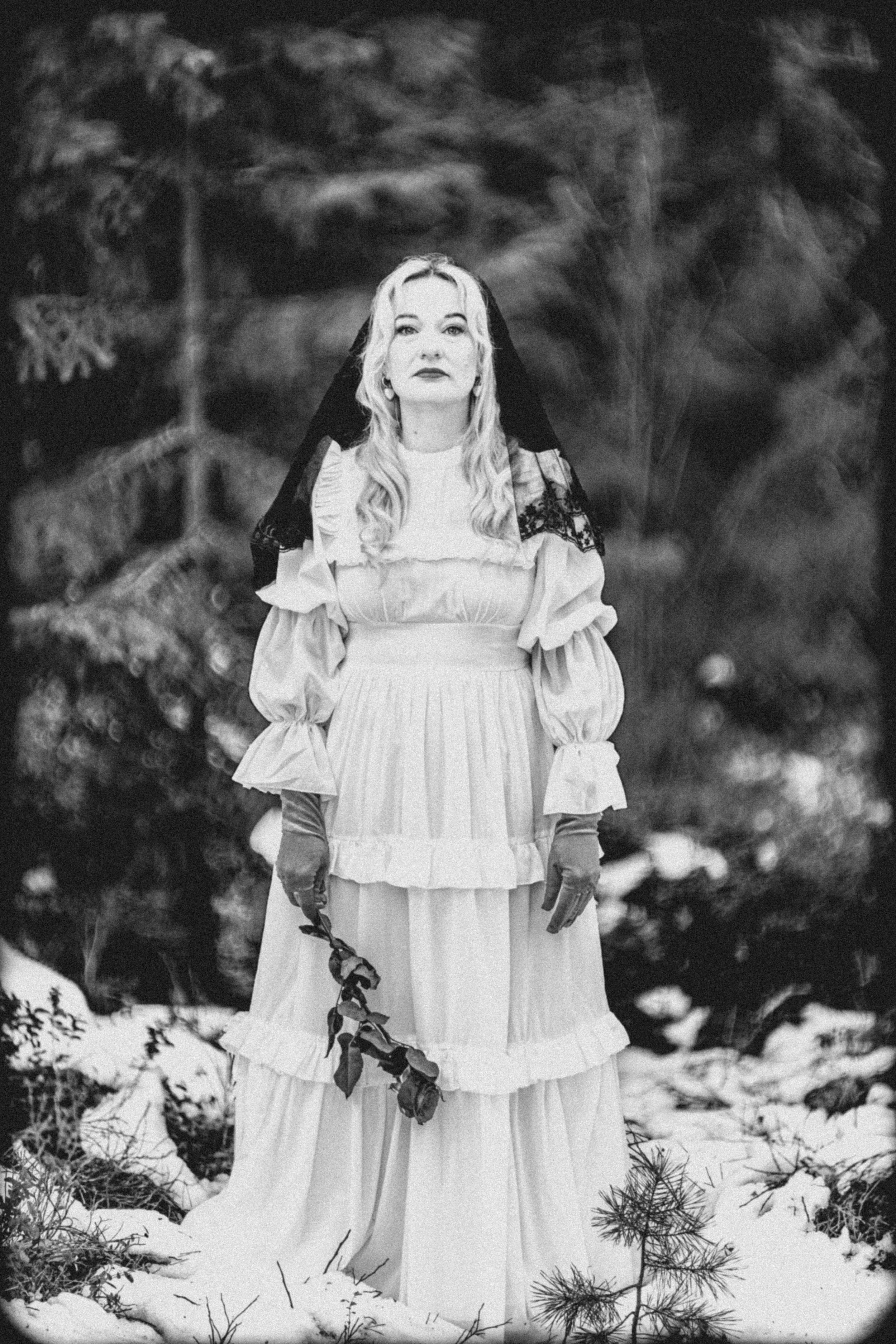 Silja_Ruusu_BW.jpg