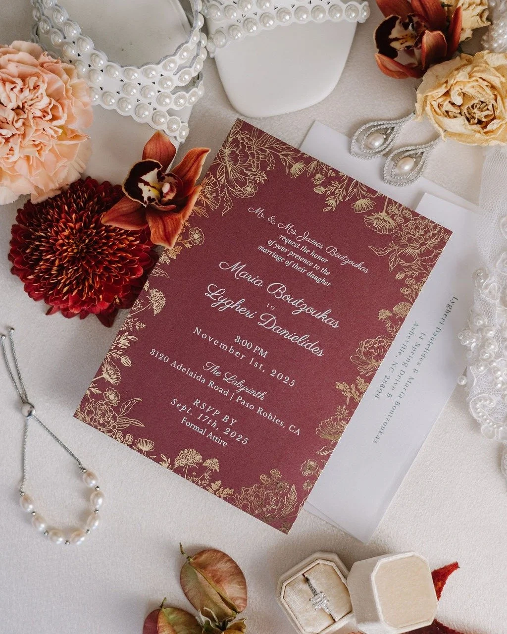 Rich Autumn hues accompanied by clear skies and blends of dried and fresh florals created a most gorgeous fall wedding. The florals were lovingly picked and dried by the bride off this private venue in Paso Robles wine country.

Band/DJ: @kroma_la 
B