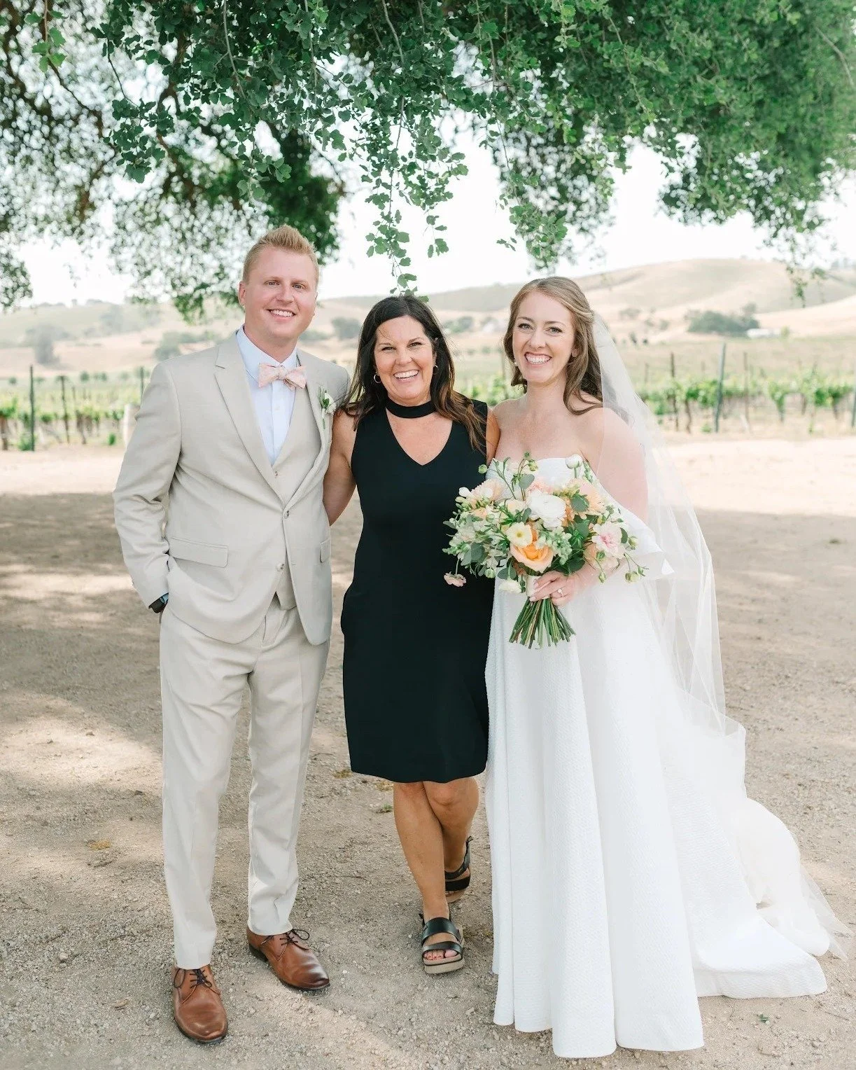 We are so grateful for all our 2025 couples who trusted us with your day!

Wishing you an amazing holiday season! May your lives be filled with cherished memories &amp; good health!

All The Best,

Kreative Details

Photos: @heykelseykay, @amariprodu