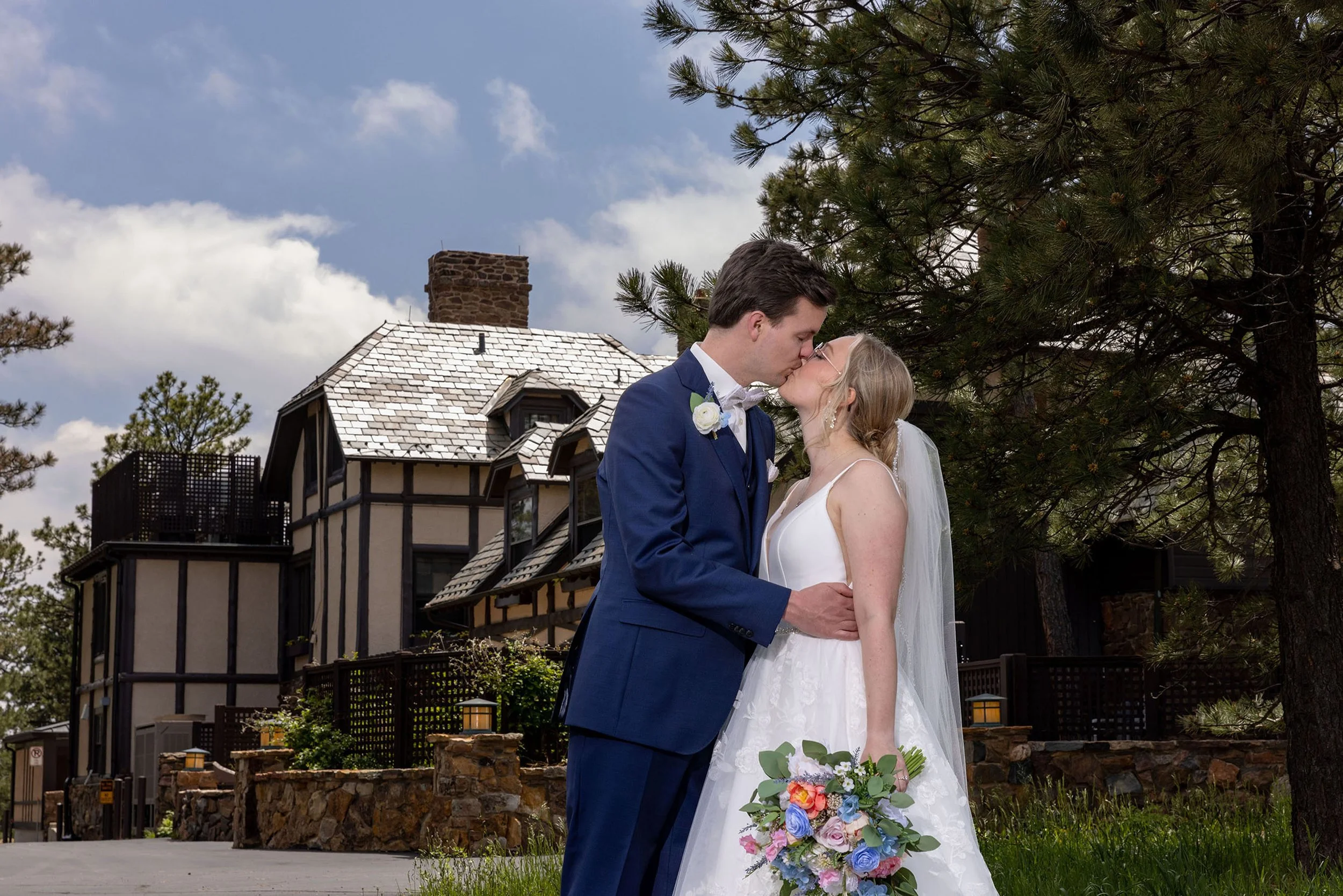 Alyssa and Patrick’s Boettcher Mansion Wedding in Golden, Colorado