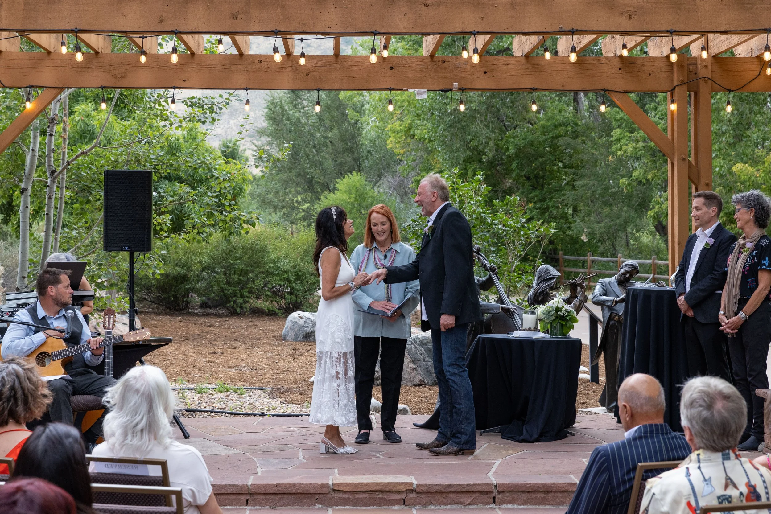 130 Lisa Dave Wedding 080825w Berg Berg Photography.jpg