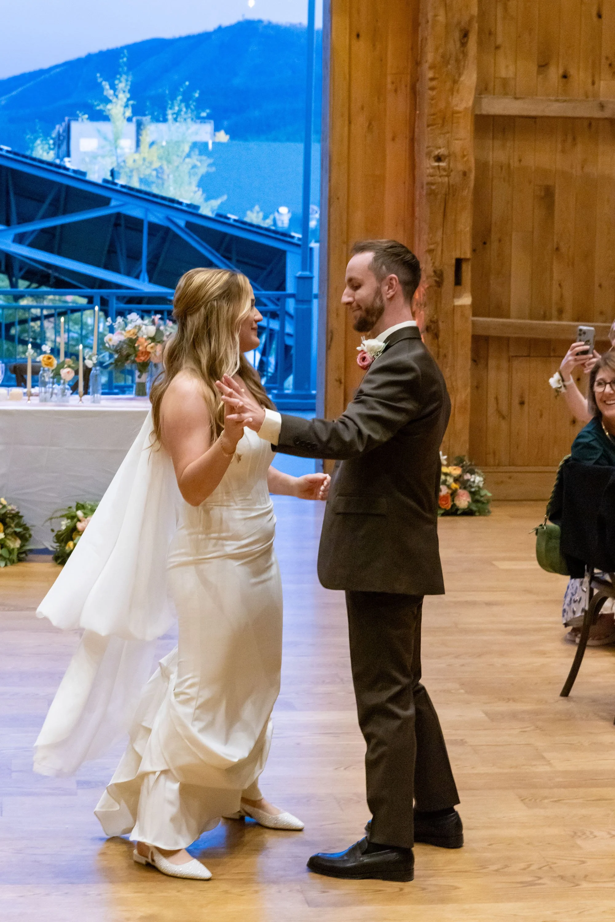 360_Andrew Kaitlyn Wedding 100425 Berg Berg Photography_1.jpg