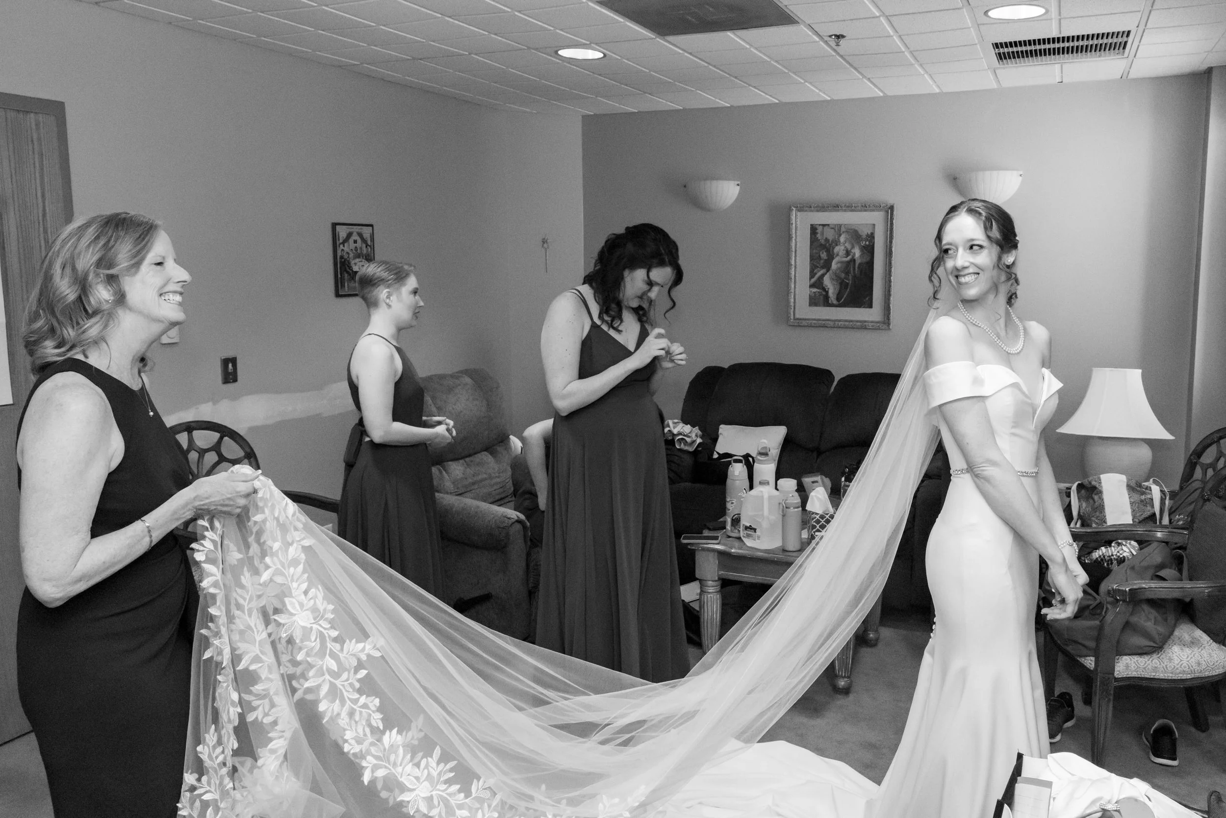 058 Michelle Evan 101725 Wedding Berg Berg Photography_1.jpg