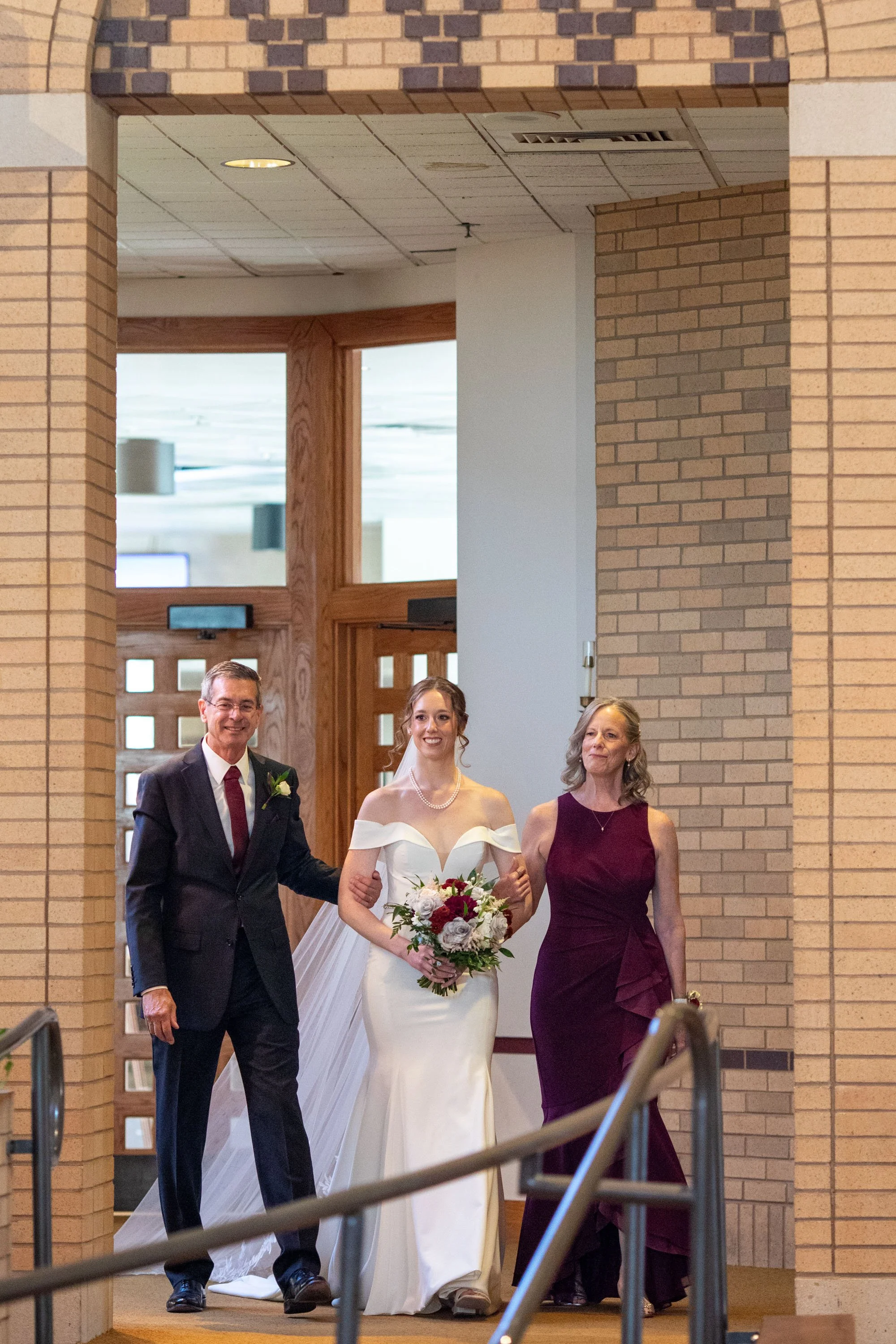 114 Michelle Evan 101725 Wedding Berg Berg Photography_1.jpg