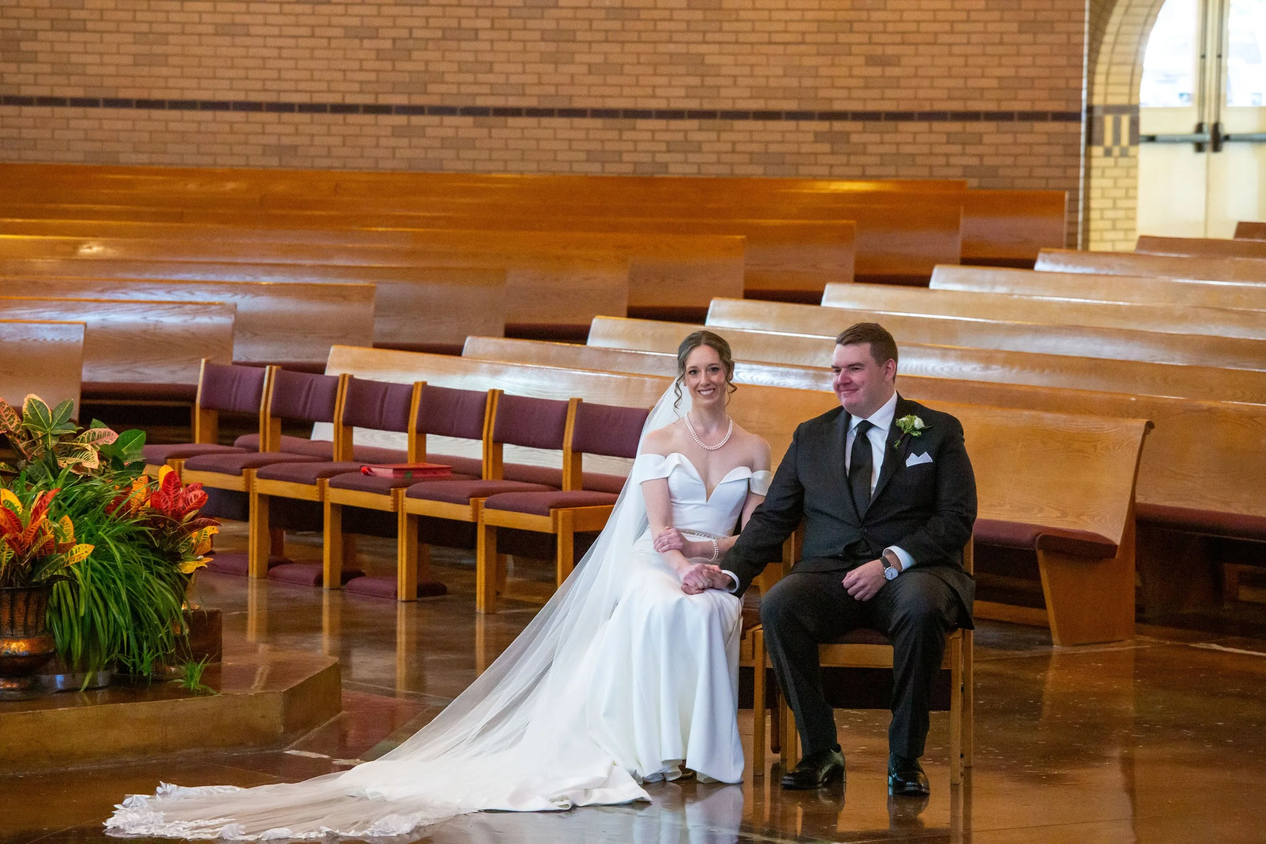 120 Michelle Evan 101725 Wedding Berg Berg Photography_1.jpg