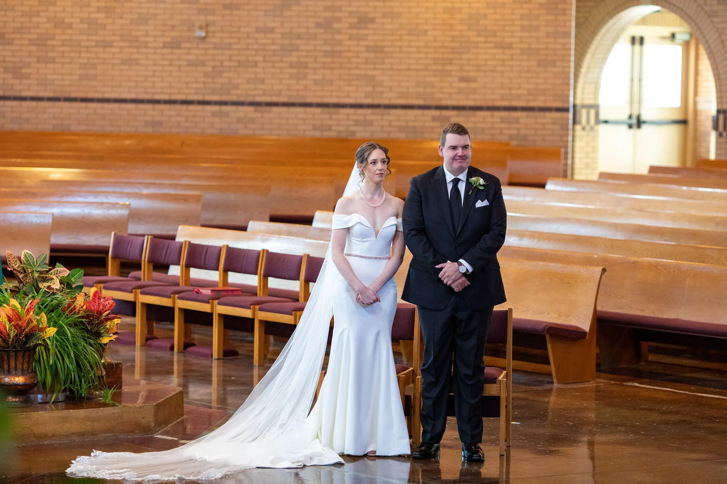 140 Michelle Evan 101725 Wedding Berg Berg Photography_1.jpg