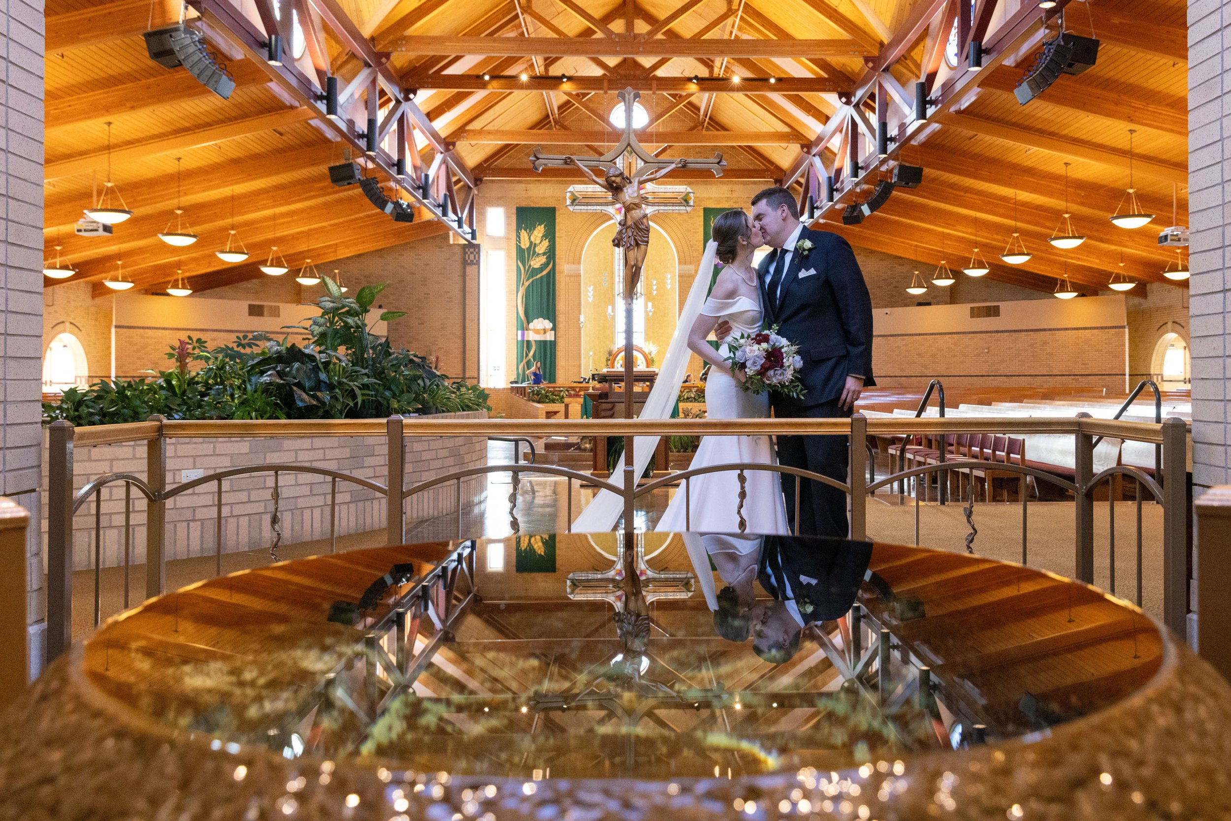 195 Michelle Evan 101725 Wedding Berg Berg Photography_1.jpg