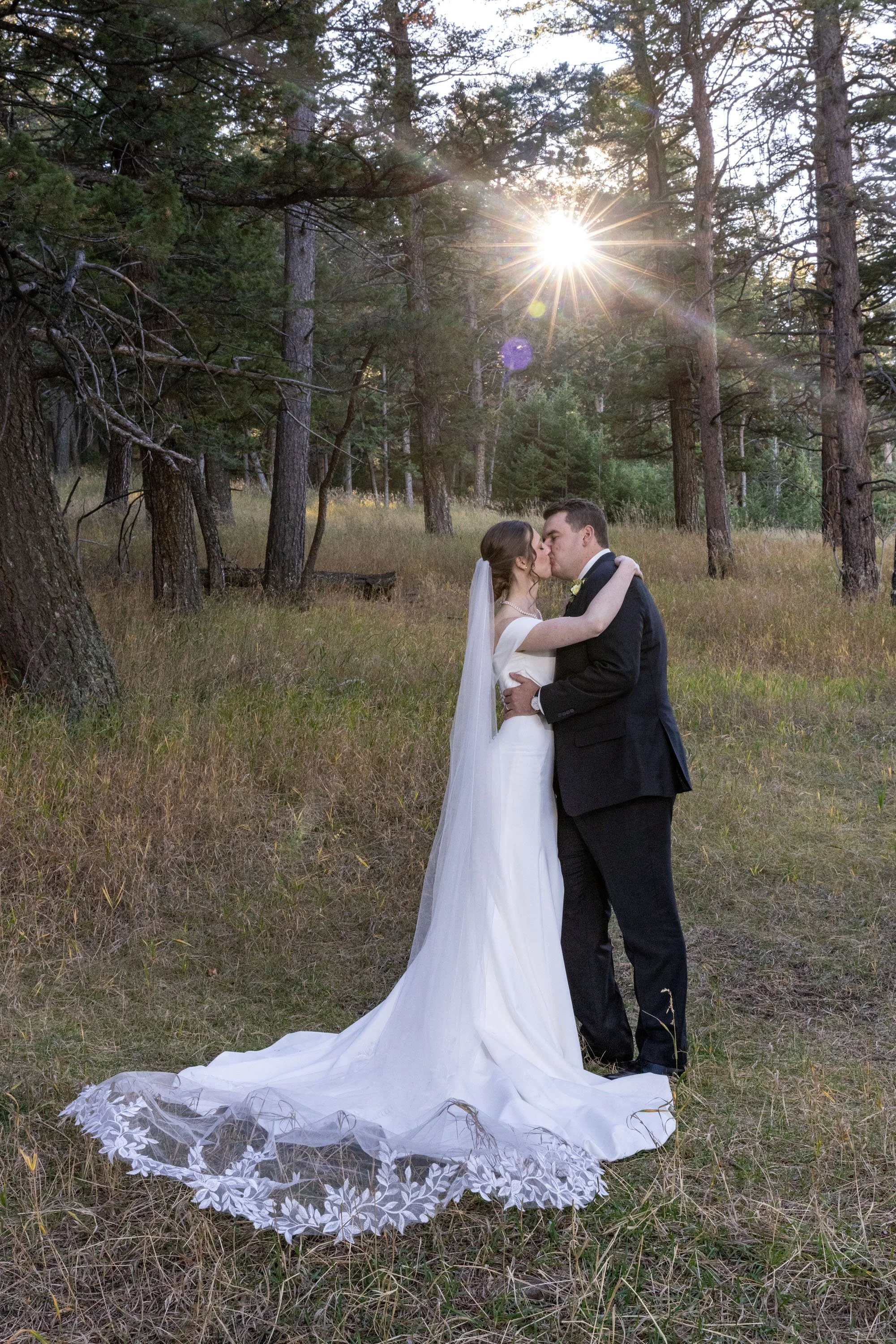 324 Michelle Evan 101725 Wedding Berg Berg Photography_1.jpg