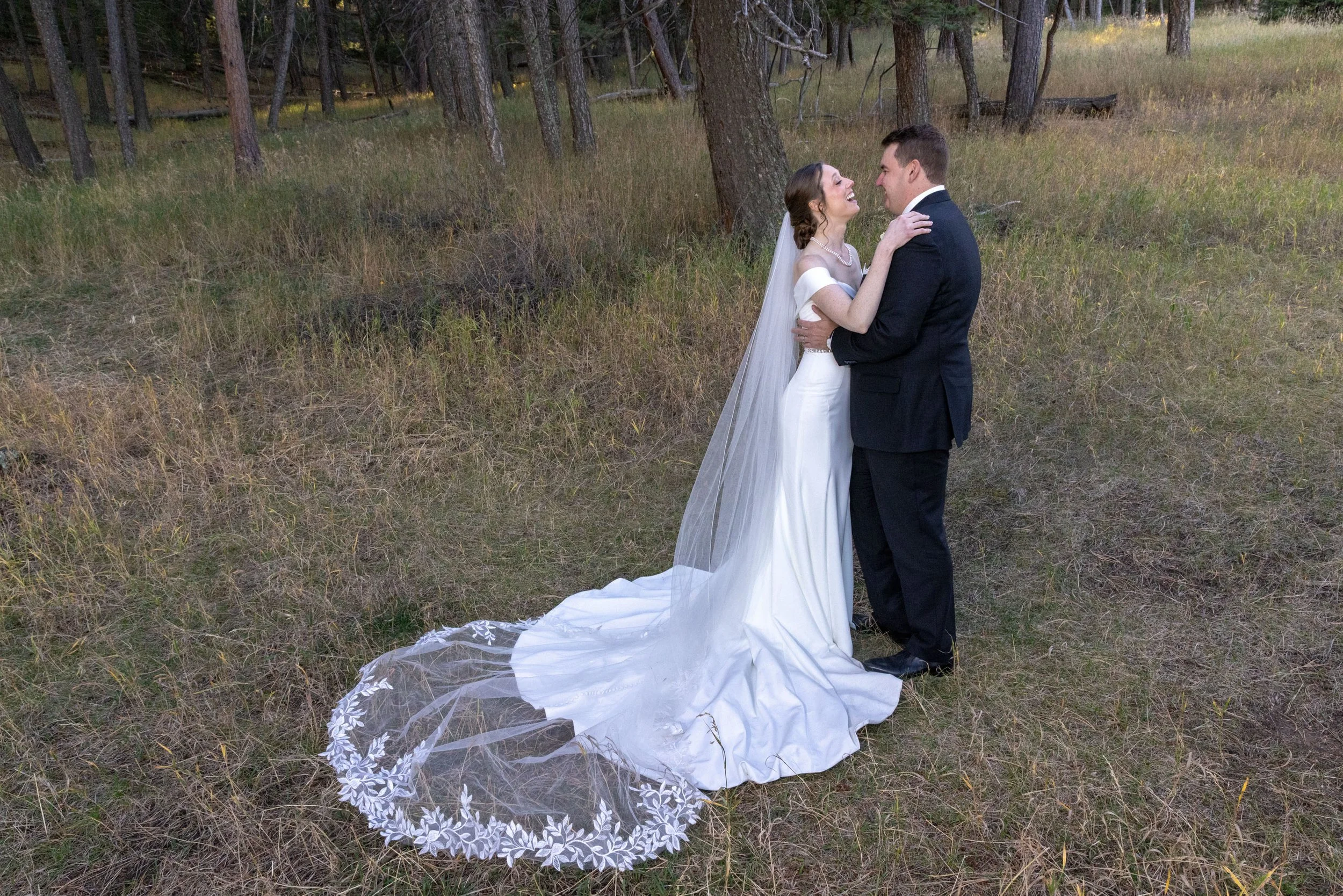326 Michelle Evan 101725 Wedding Berg Berg Photography_1.jpg