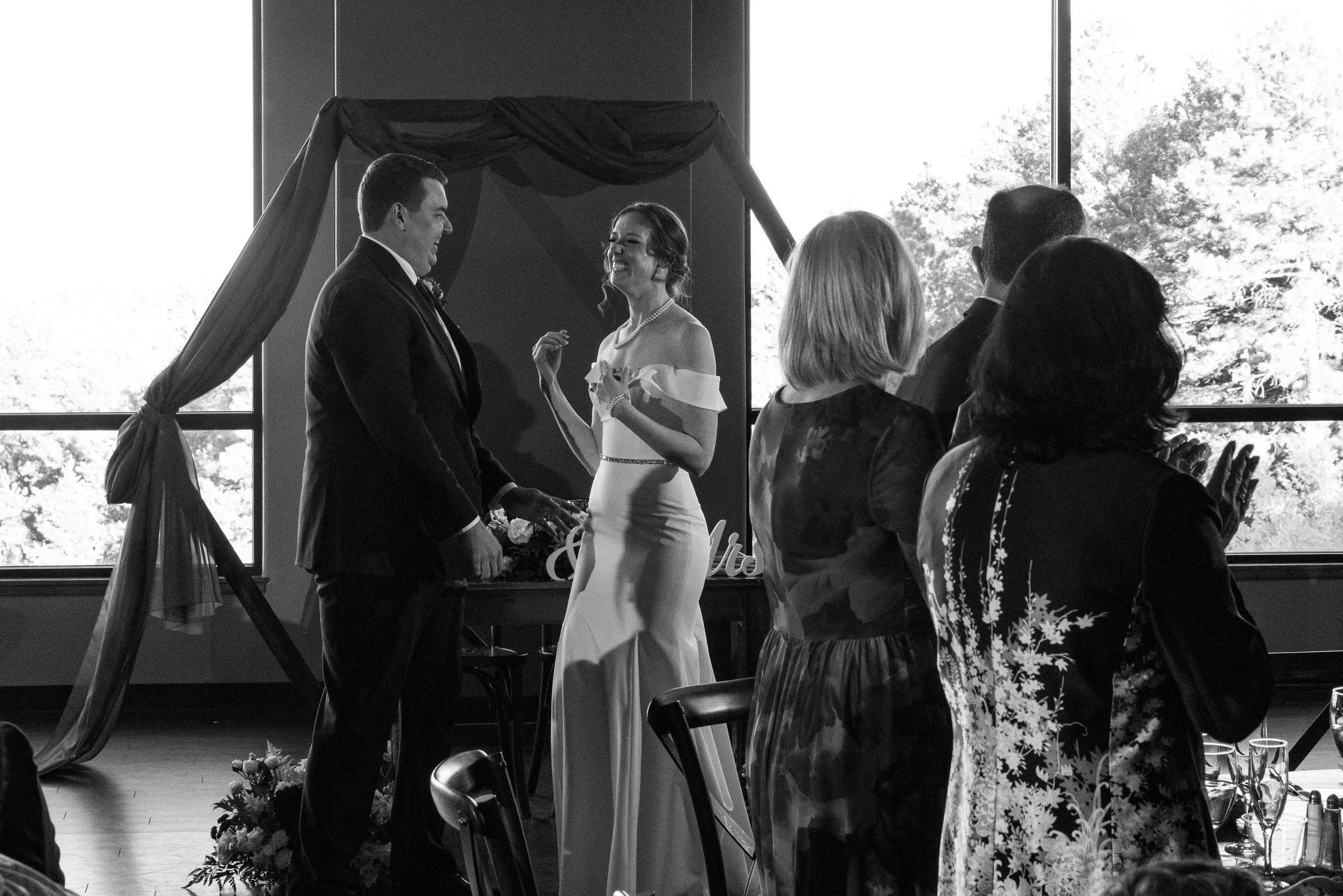 388 Michelle Evan 101725 Wedding Berg Berg Photography_1.jpg