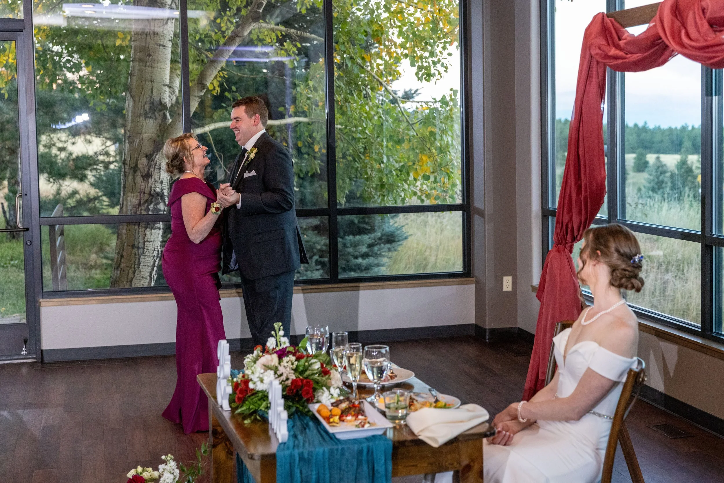462 Michelle Evan 101725 Wedding Berg Berg Photography_1.jpg