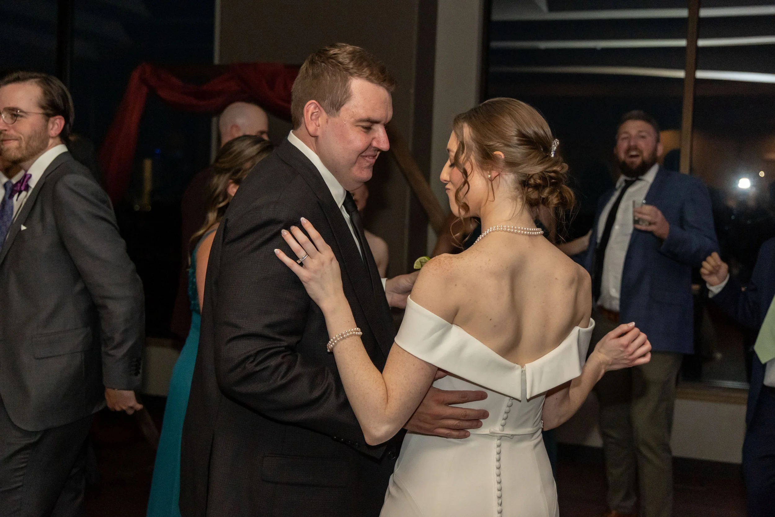 520 Michelle Evan 101725 Wedding Berg Berg Photography_1.jpg