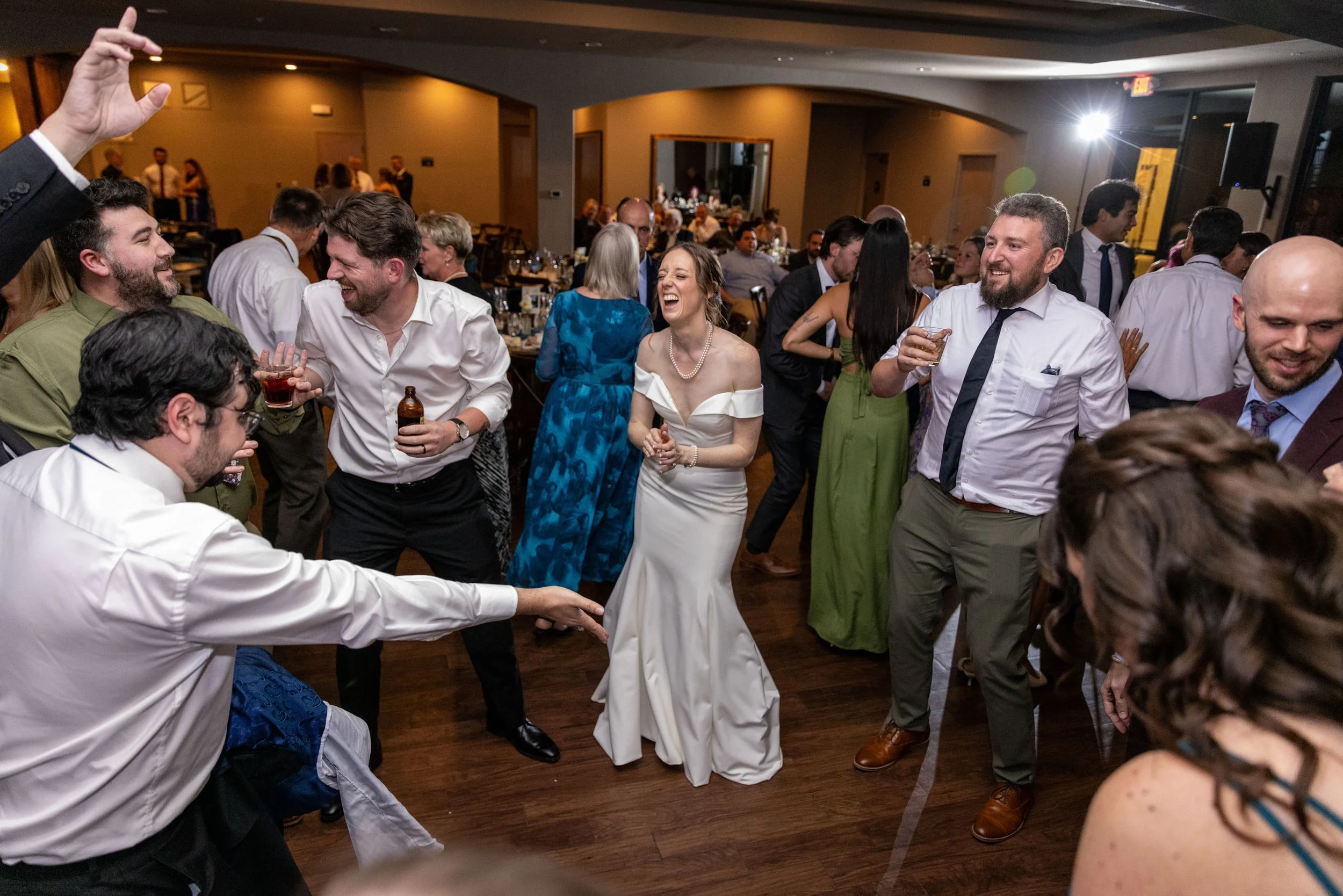 527 Michelle Evan 101725 Wedding Berg Berg Photography_1.jpg