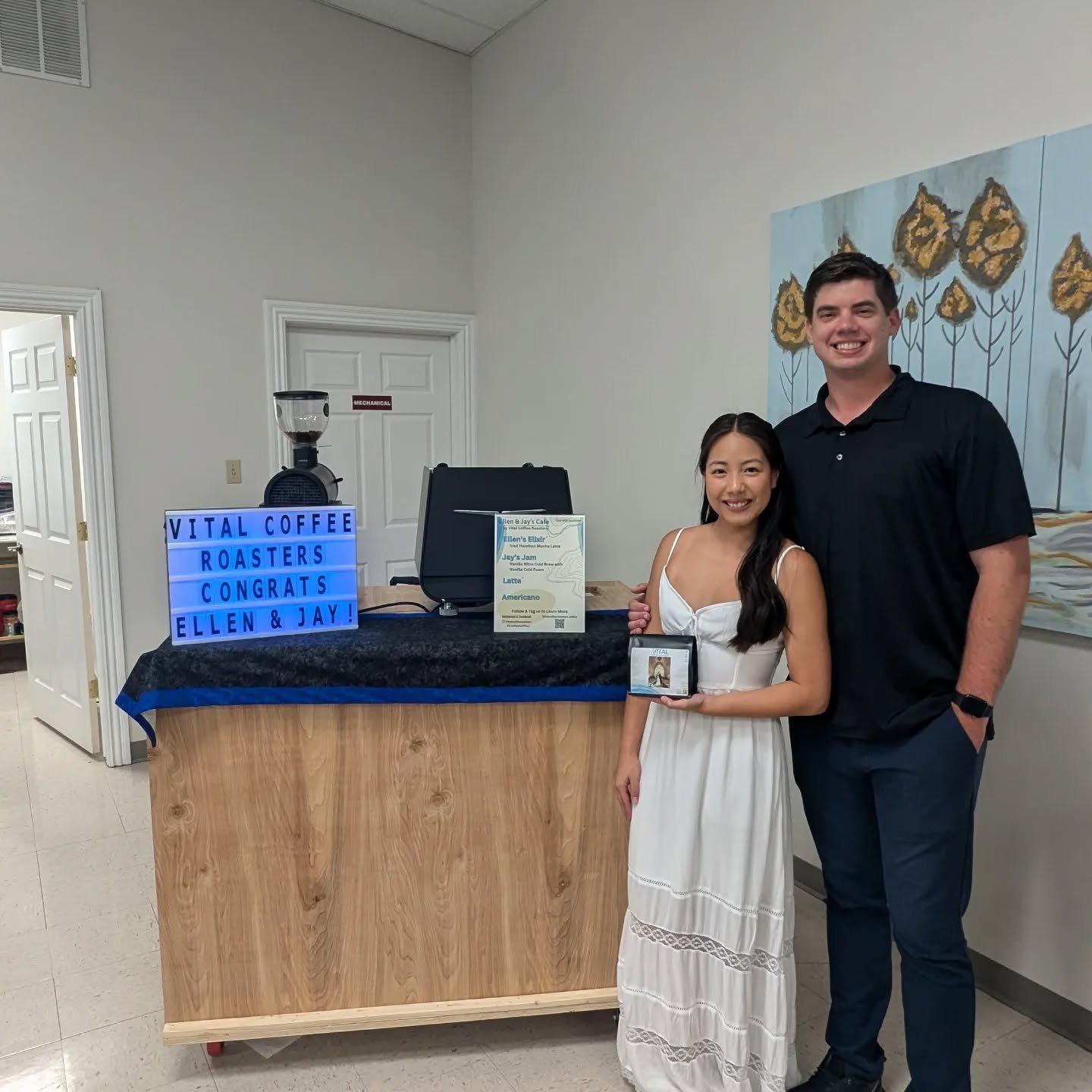 CONGRATULATIONS Ellen and Jay!!! It was such a pleasure being able to serve you and your guests on such a special occasion. Thank you so much for allowing us to play a role in your evening. 

We hope you enjoy the blend we made just for you!!

#arkan