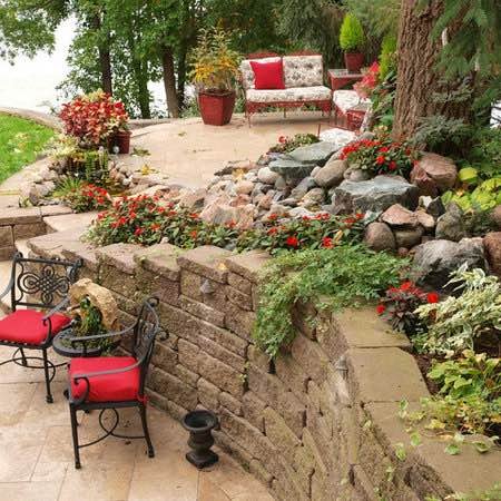 Inexpensive Retaining Wall Ideas - Landscaping Inspiration
