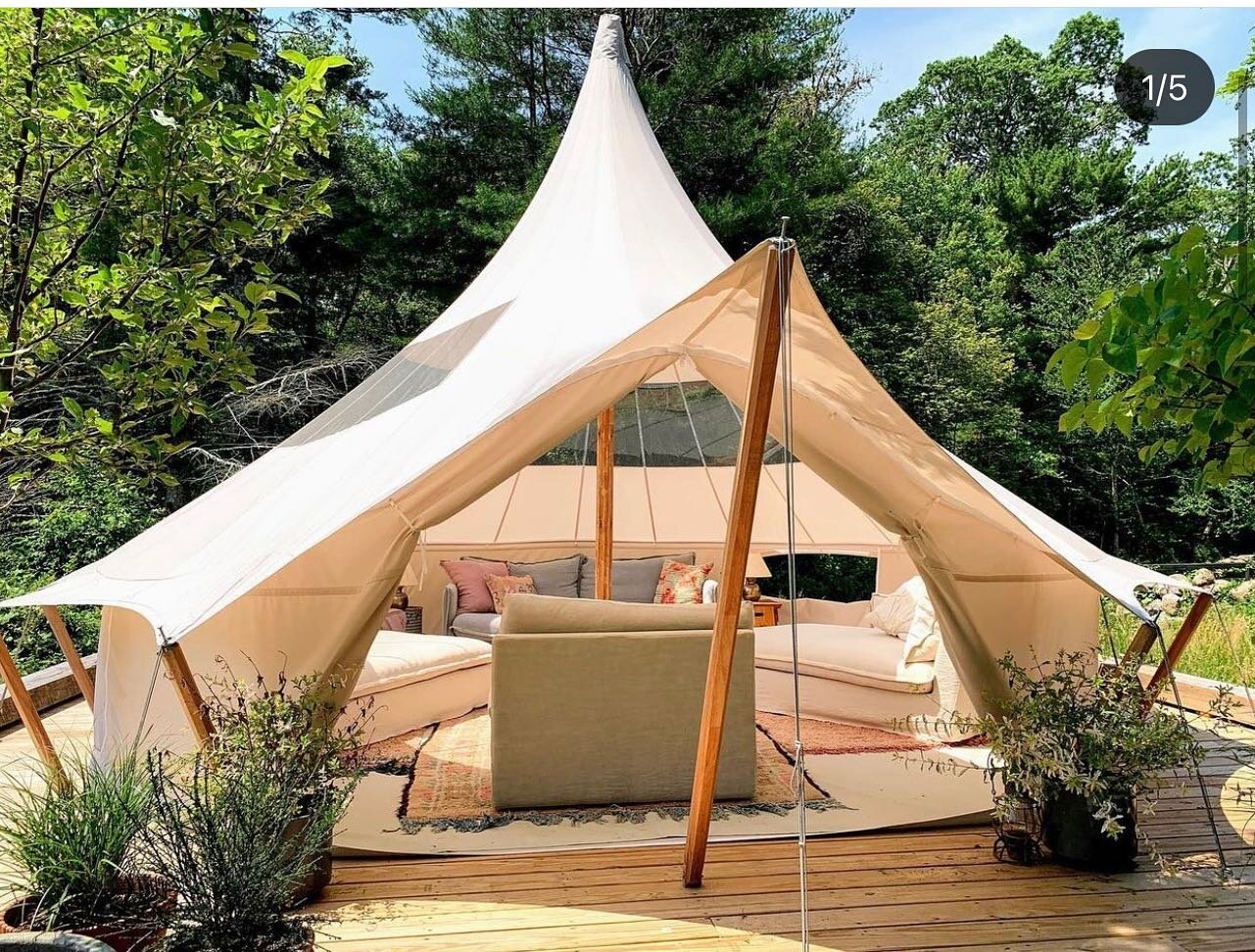Sperry TeePee  a great and fun tent for your lounge area

#sperryteepee #destinationwedding #mauiwedding #destinationwedding #hawaiiwedding #weddingideas