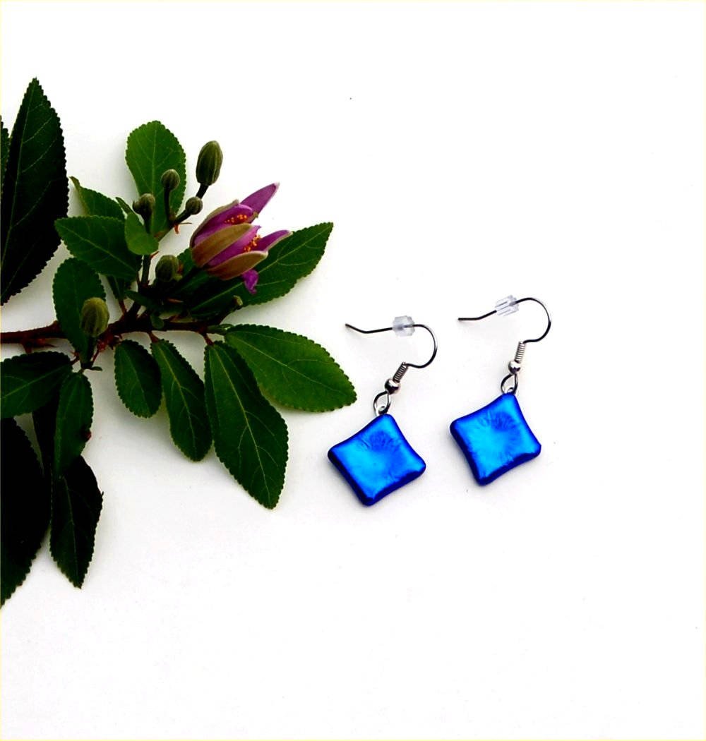 https://i.etsystatic.com/5339155/r/il/8ca496/1392759846/il_fullxfull.1392759846_lc0c.jpg