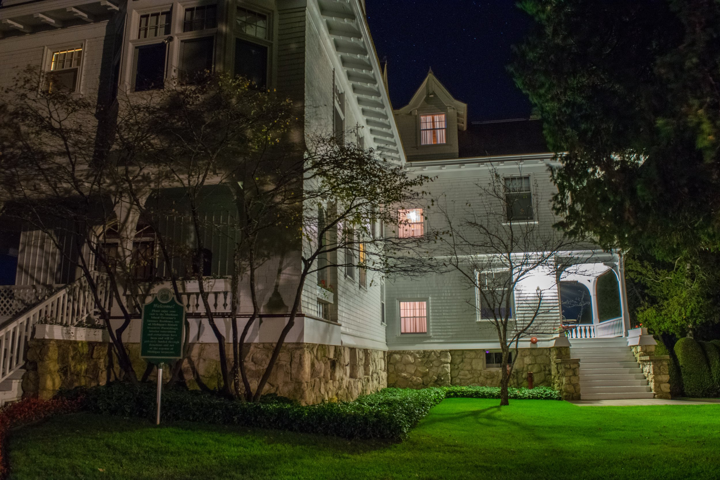 midnightOnMackinacResized-17.jpg