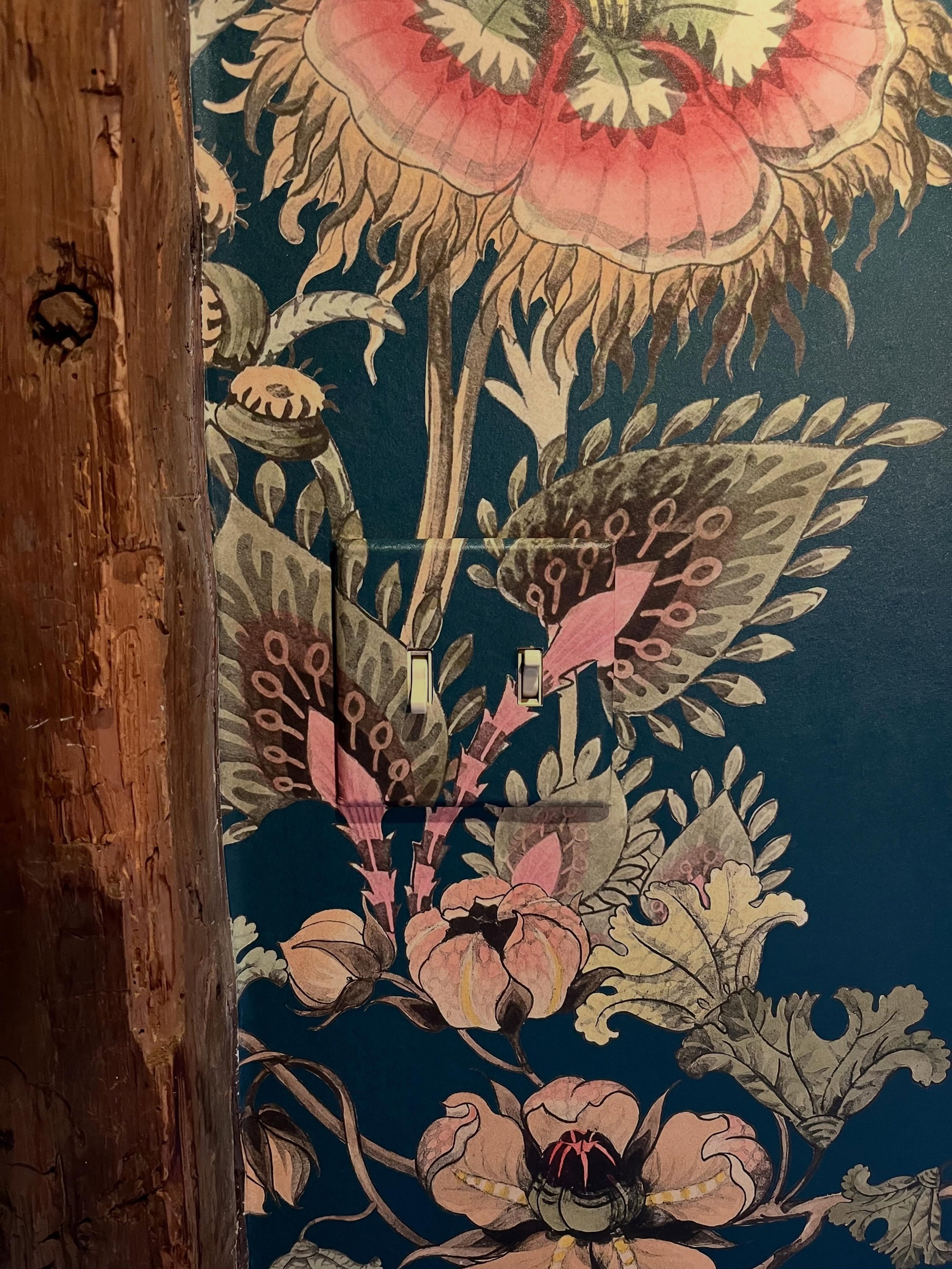 @jeniyhodges_art working her magic on a project we are doing together.  Extra beauty is in the details. 😍😁🙌