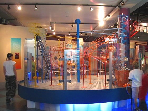 Singapore_Science_Centre - Modern science museum building. Interactive exhibits inspire learning and discovery.